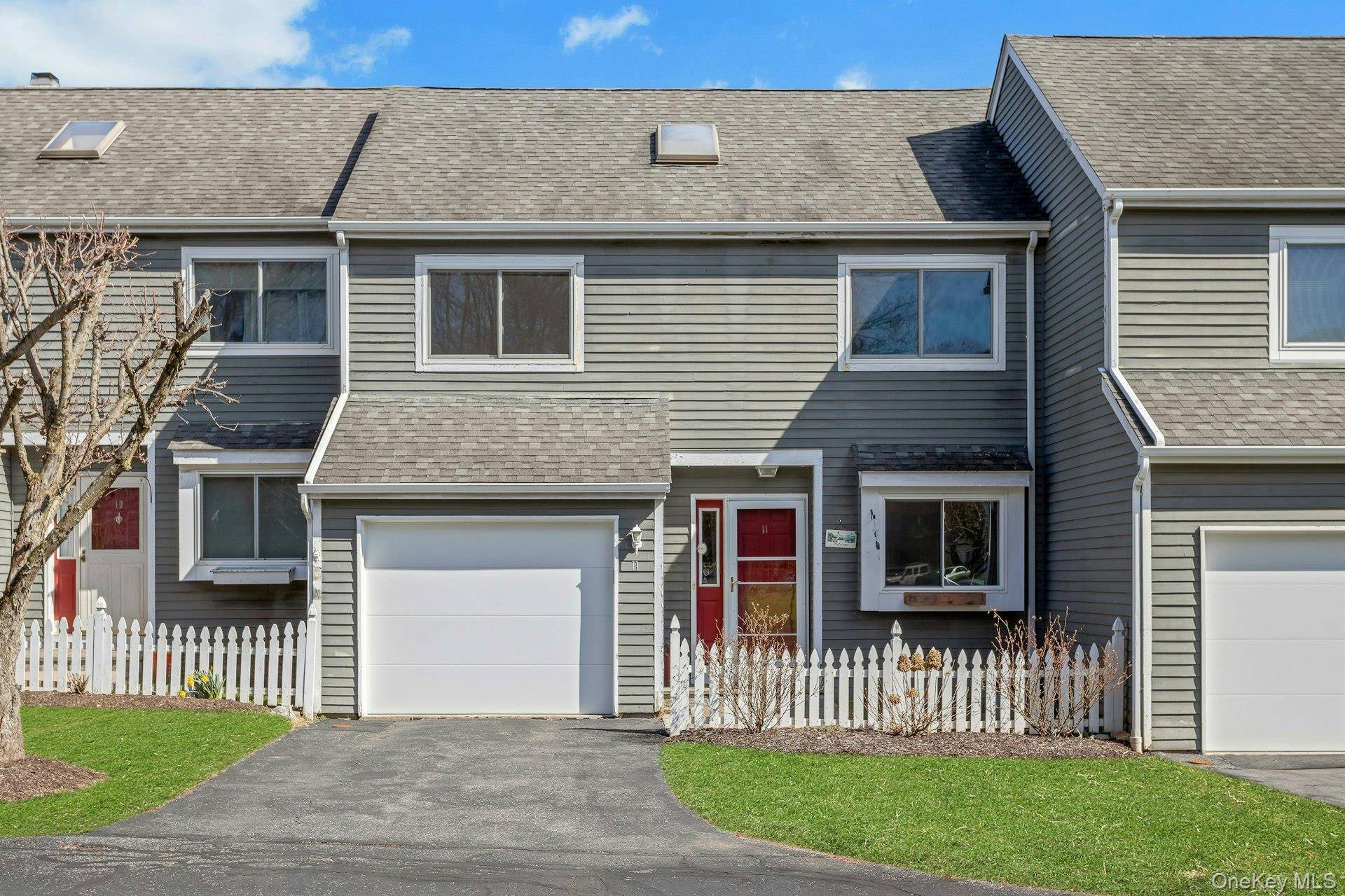 Casa de 2 Dormitorios en Venta en Pawling - Nueva York - EE. UU. - 1