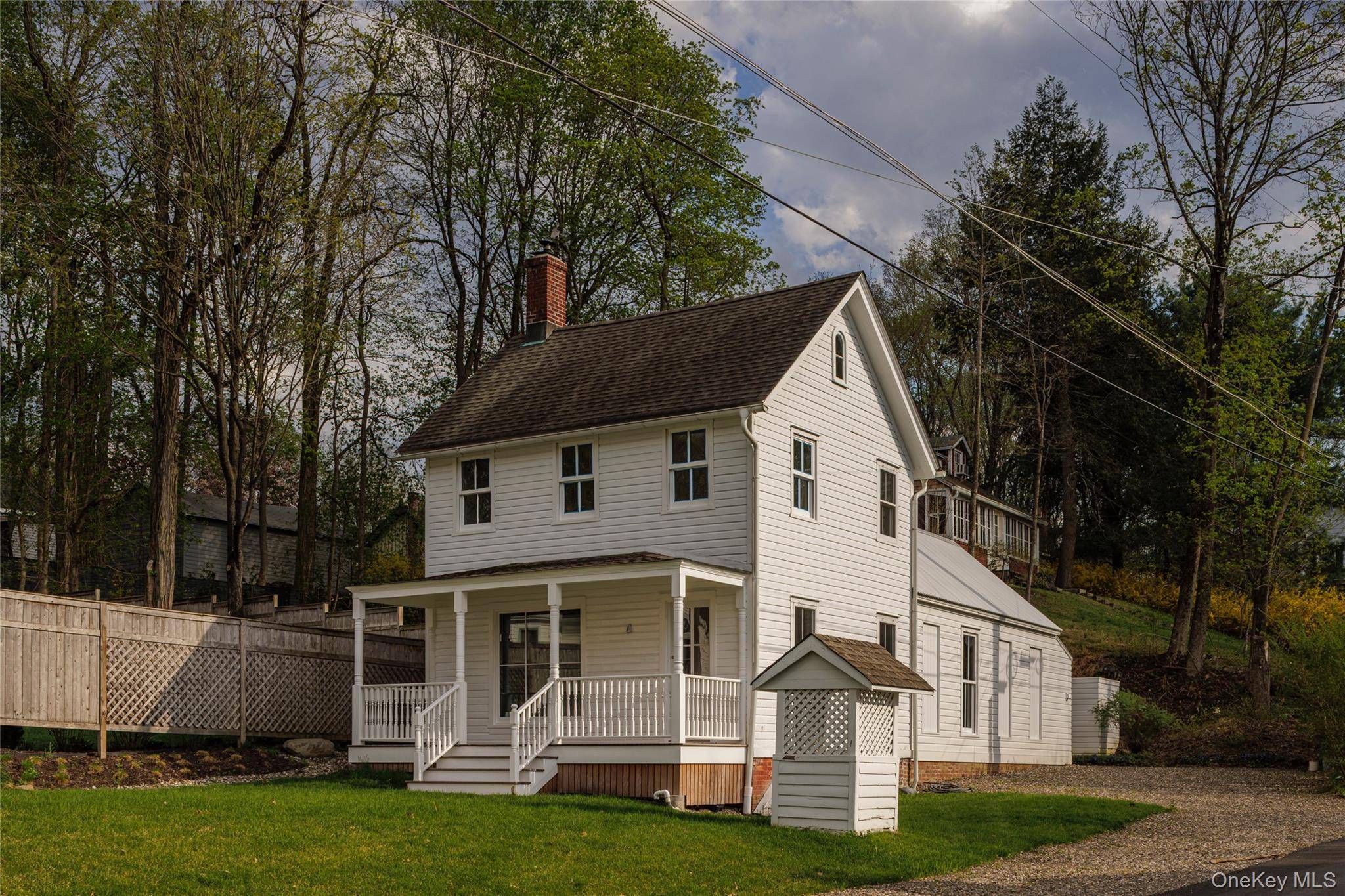 Casa de 2 Dormitorios en Venta en Rhinebeck - Nueva York - EE. UU. - 1