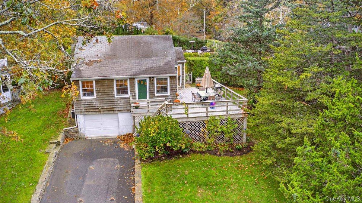 Casa com 2 Quartos à Venda em Sag Harbor - Nova Iorque - EUA - 1