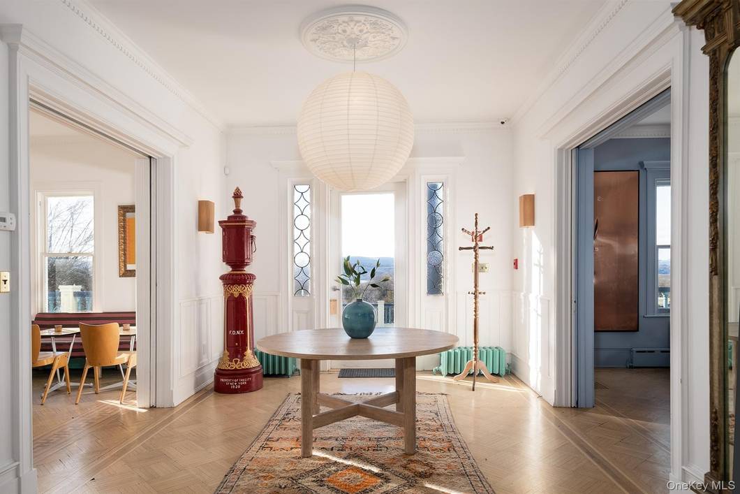 Hotel com 25 Quartos à Venda em Staatsburg - NY - EUA - 2