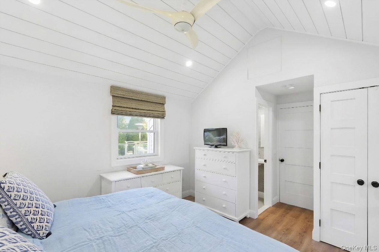 Casa com 3 Quartos à Beira-Mar à Venda em Hampton Bays - Nova Iorque - EUA - 4