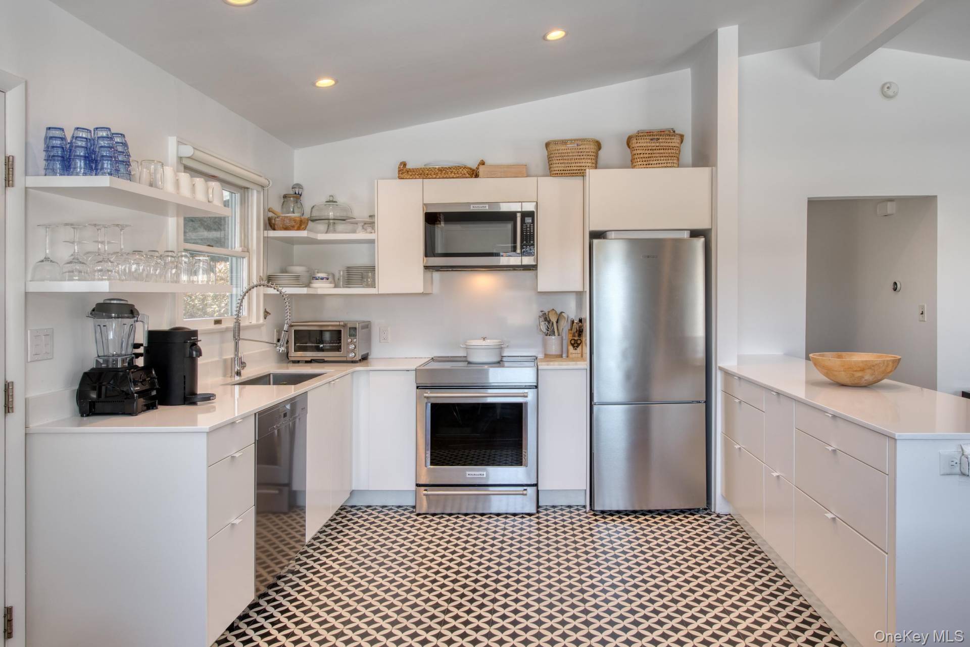 Casa com 3 Quartos à Beira-Mar à Venda em Hampton Bays - Nova Iorque - EUA - 4