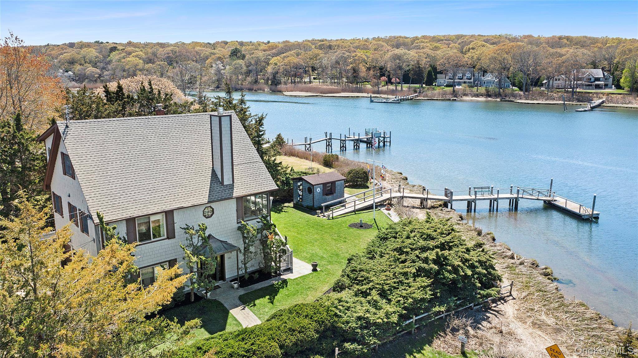 Casa com 3 Quartos à Beira-Mar à Venda em Sag Harbor - Nova Iorque - EUA - 1