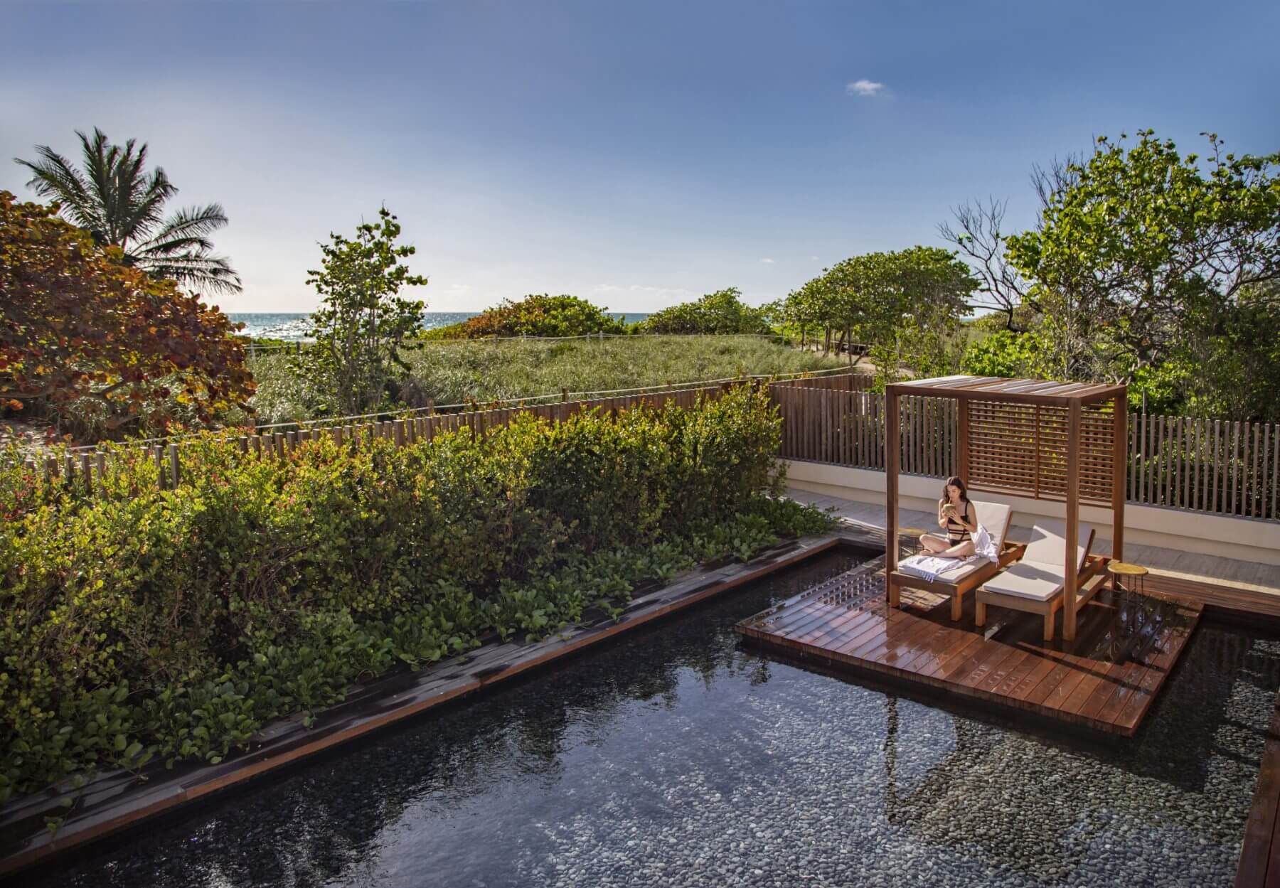 Beachfront Apartment for Sale in Surfside - Florida - USA - 5