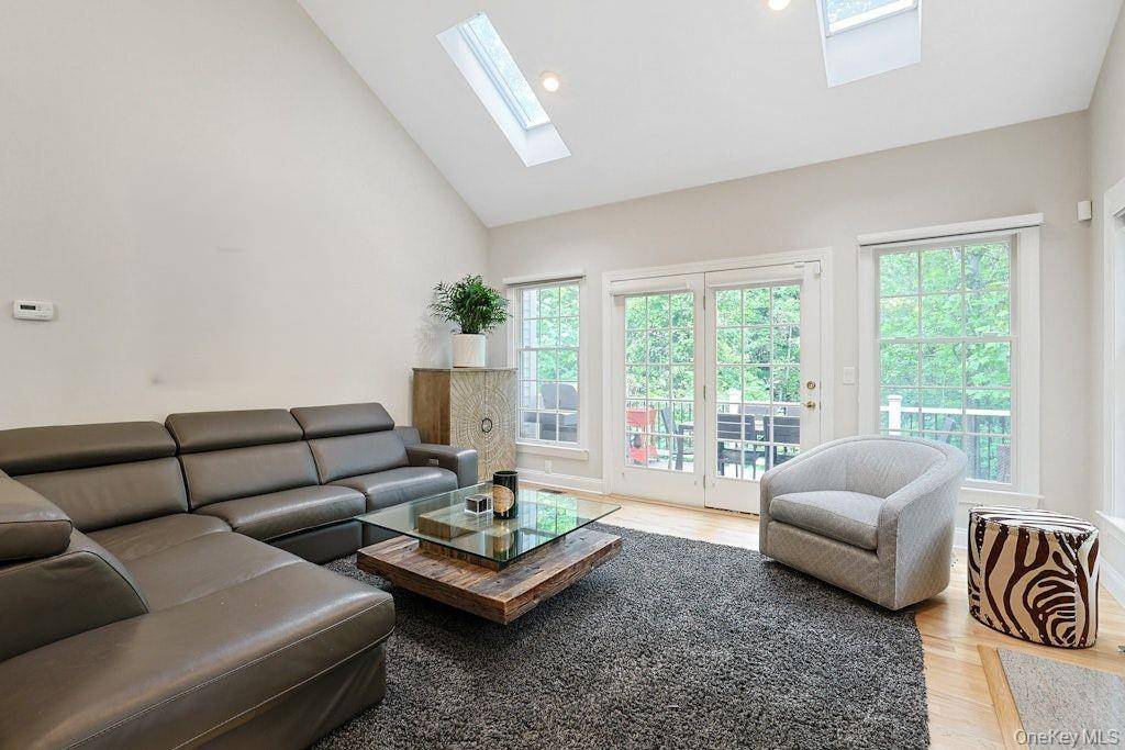 Casa com 3 Quartos à Venda em Armonk - Nova Iorque - EUA - 8