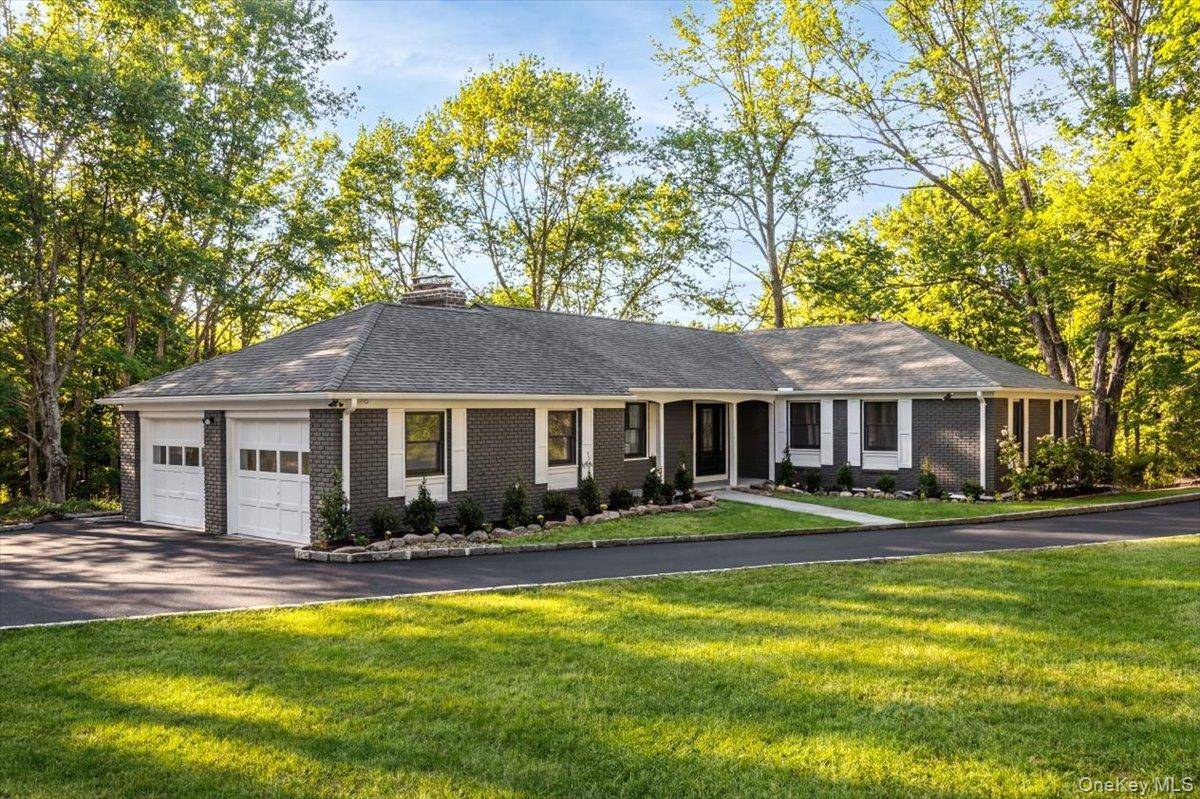 Casa de 3 Dormitorios en Venta en Armonk - Nueva York - EE. UU. - 2