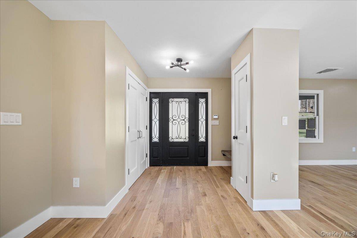Casa de 3 Dormitorios en Venta en Armonk - Nueva York - EE. UU. - 4