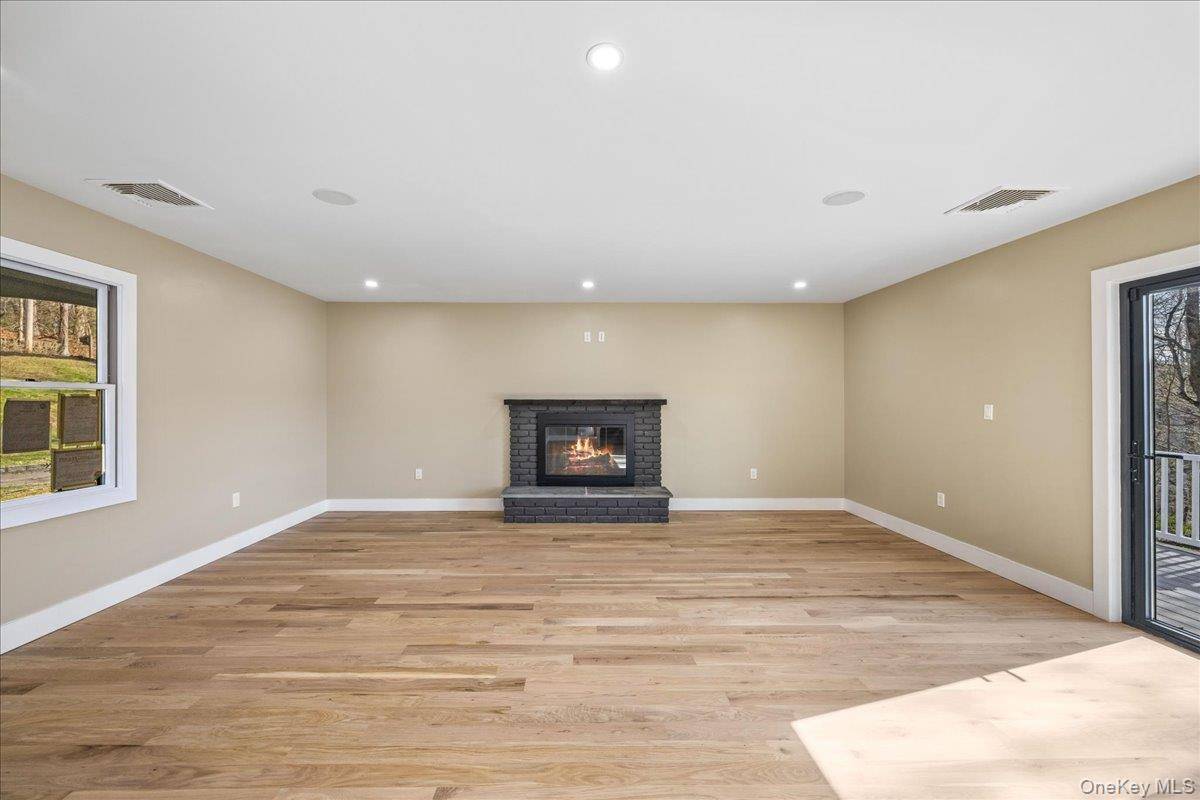 Casa de 3 Dormitorios en Venta en Armonk - Nueva York - EE. UU. - 5