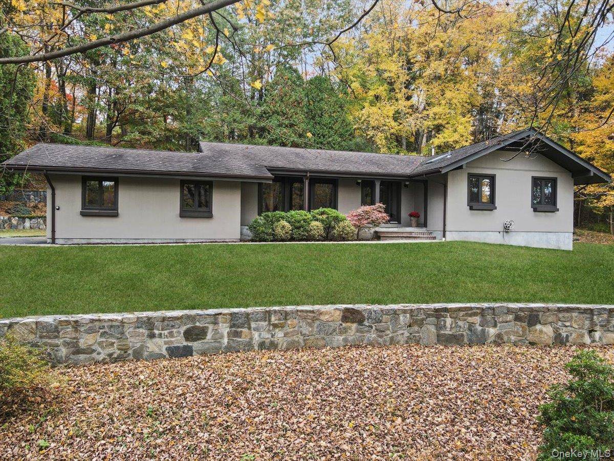 Casa com 3 Quartos à Venda em Armonk - Nova Iorque - EUA - 1