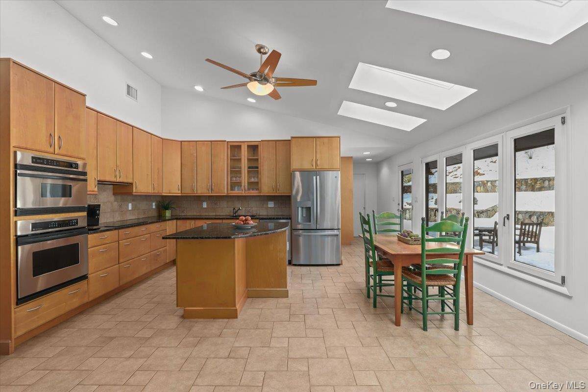 Casa com 3 Quartos à Venda em Armonk - Nova Iorque - EUA - 6