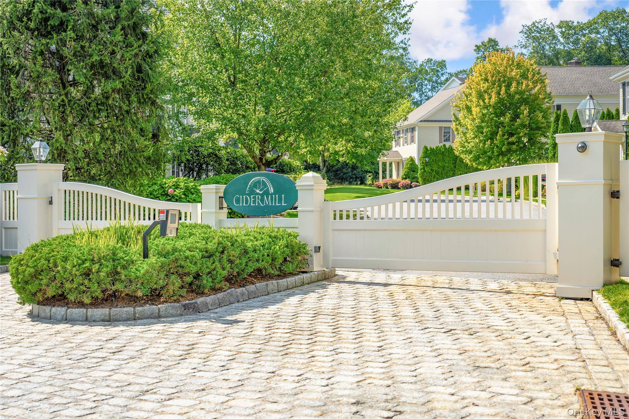 Casa com 3 Quartos à Venda em Armonk - Nova Iorque - EUA - 2
