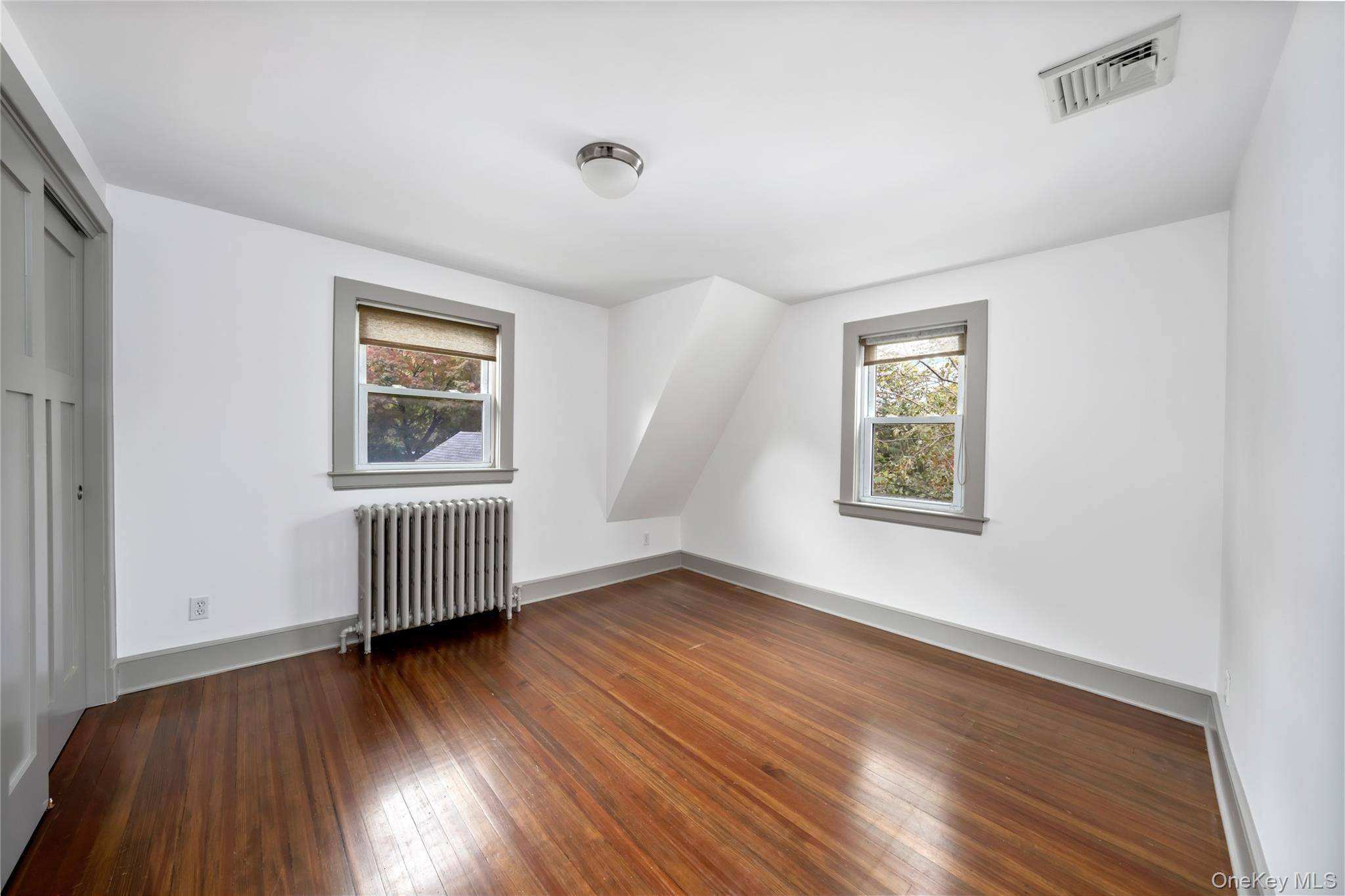 Casa com 3 Quartos à Venda em Bronxville - Nova Iorque - EUA - 3
