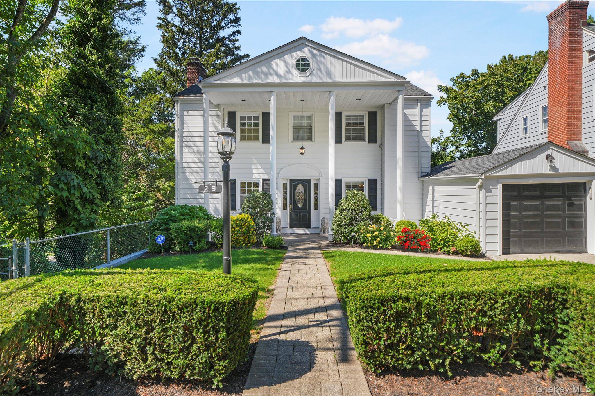 Casa com 3 Quartos à Venda em Bronxville - Nova Iorque - EUA - 1