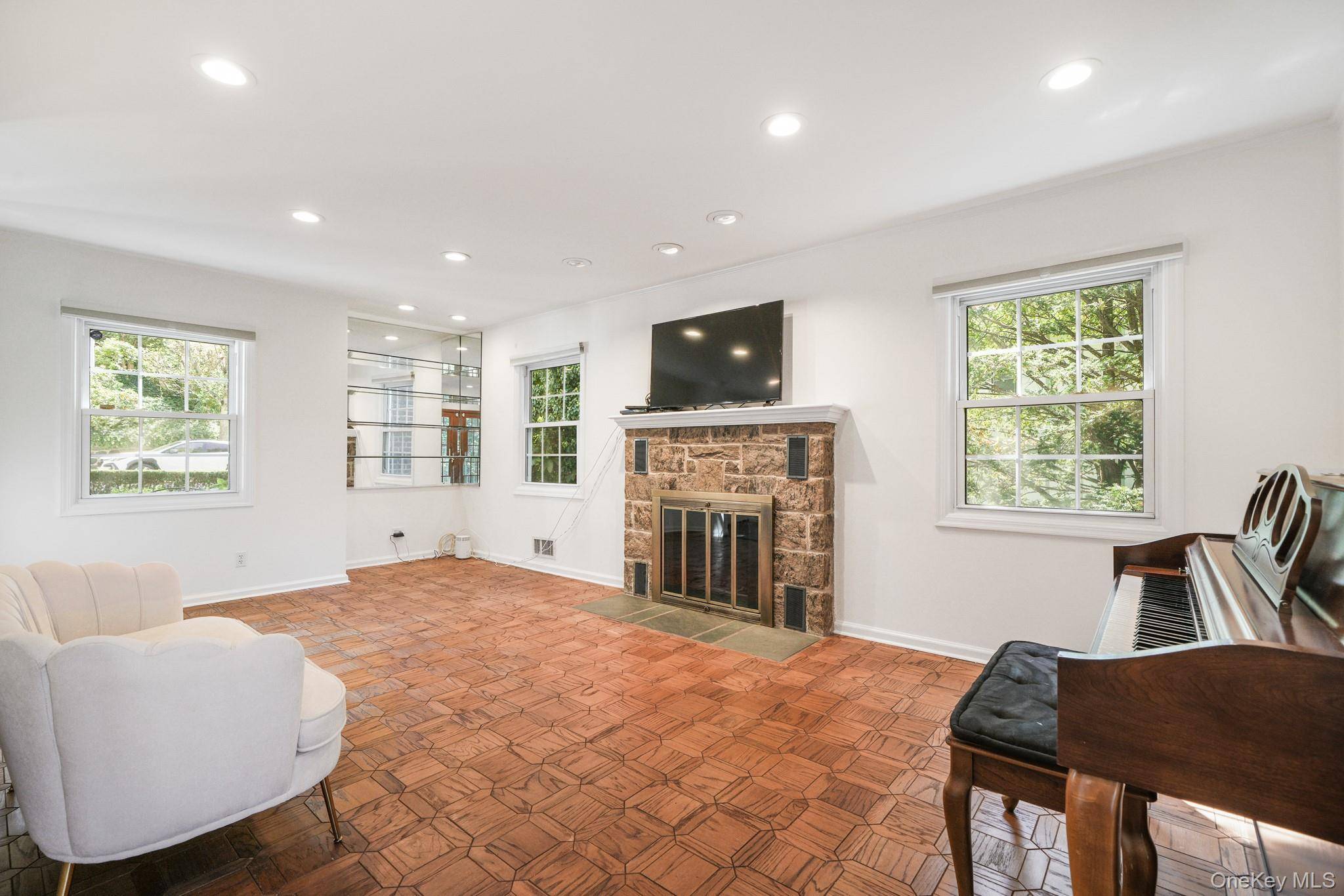 Casa com 3 Quartos à Venda em Bronxville - Nova Iorque - EUA - 5