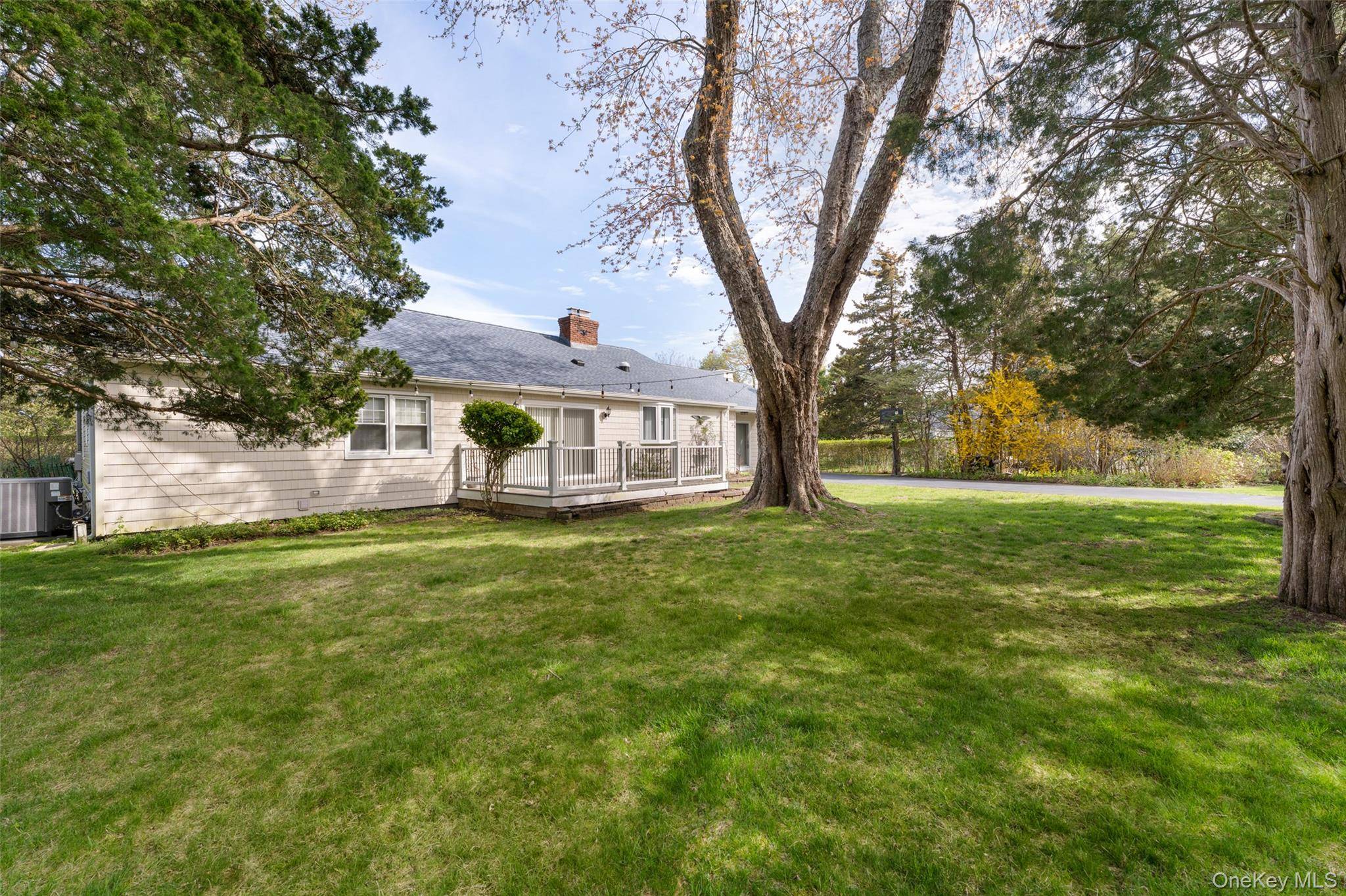 Casa com 3 Quartos à Venda em Hampton Bays - Nova Iorque - EUA - 3