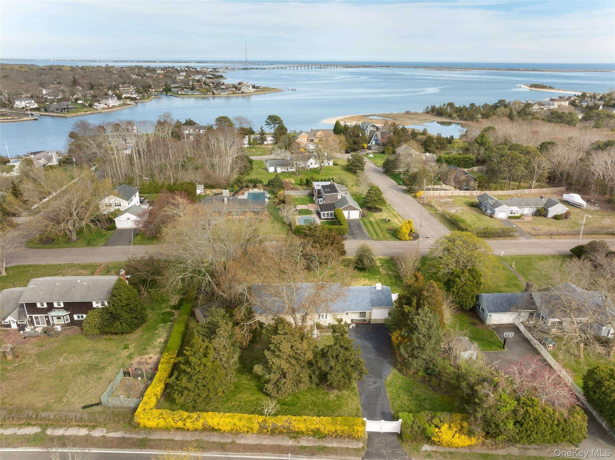 Casa com 3 Quartos à Venda em Hampton Bays - Nova Iorque - EUA - 6