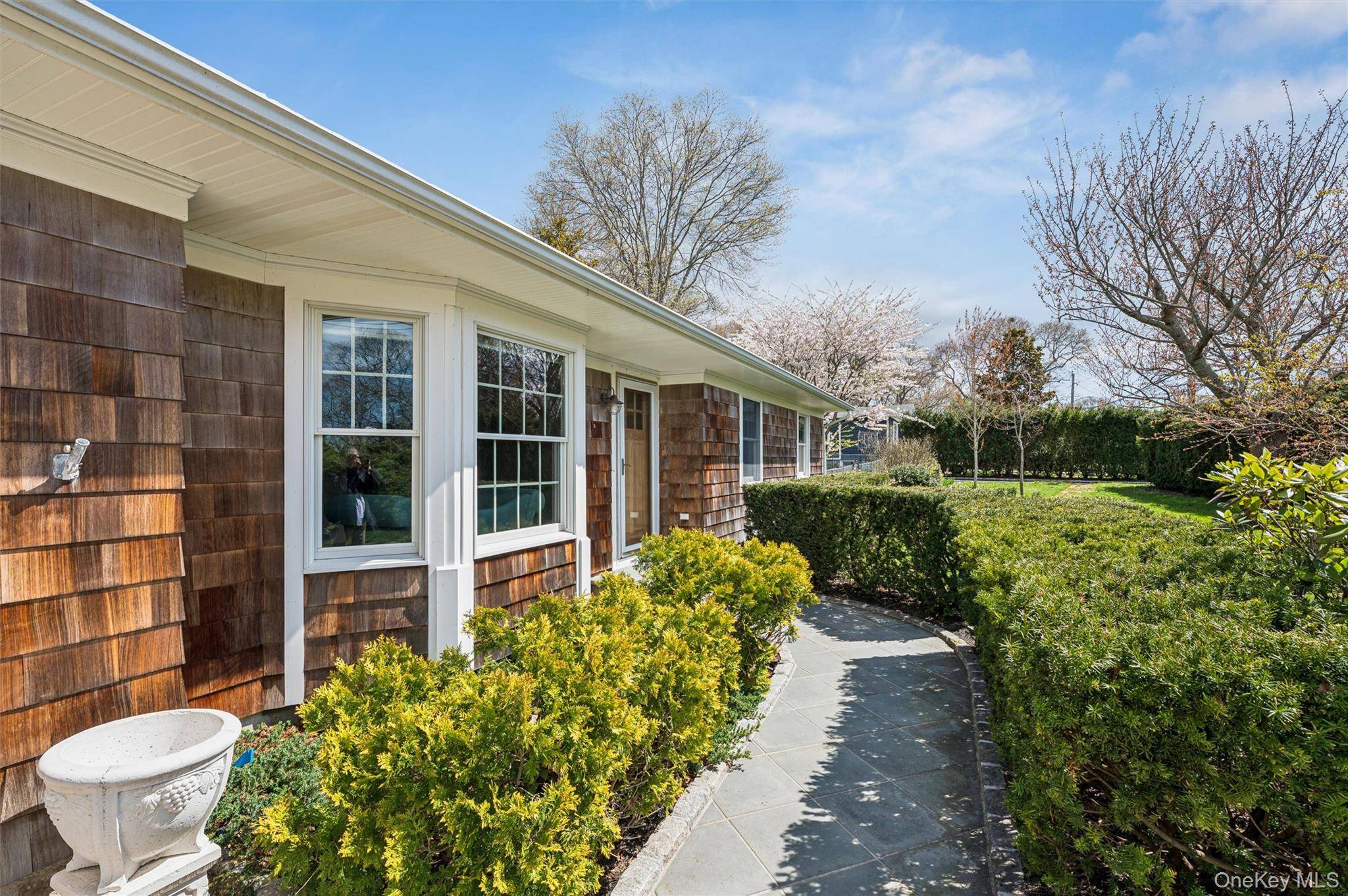 Casa com 3 Quartos à Venda em Hampton Bays - Nova Iorque - EUA - 3