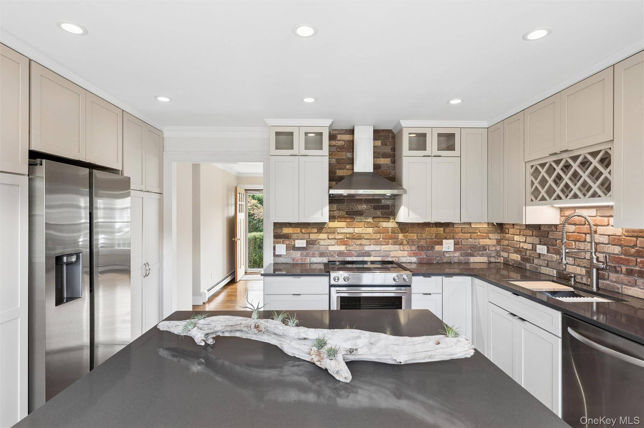 Casa com 3 Quartos à Venda em Hampton Bays - Nova Iorque - EUA - 6