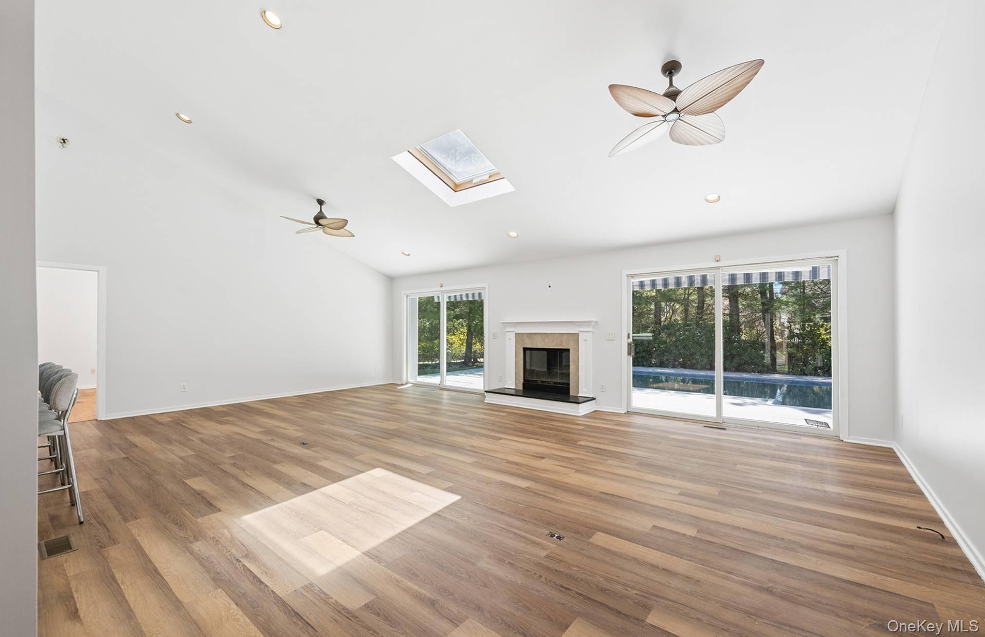 Casa com 3 Quartos à Venda em Hampton Bays - Nova Iorque - EUA - 6