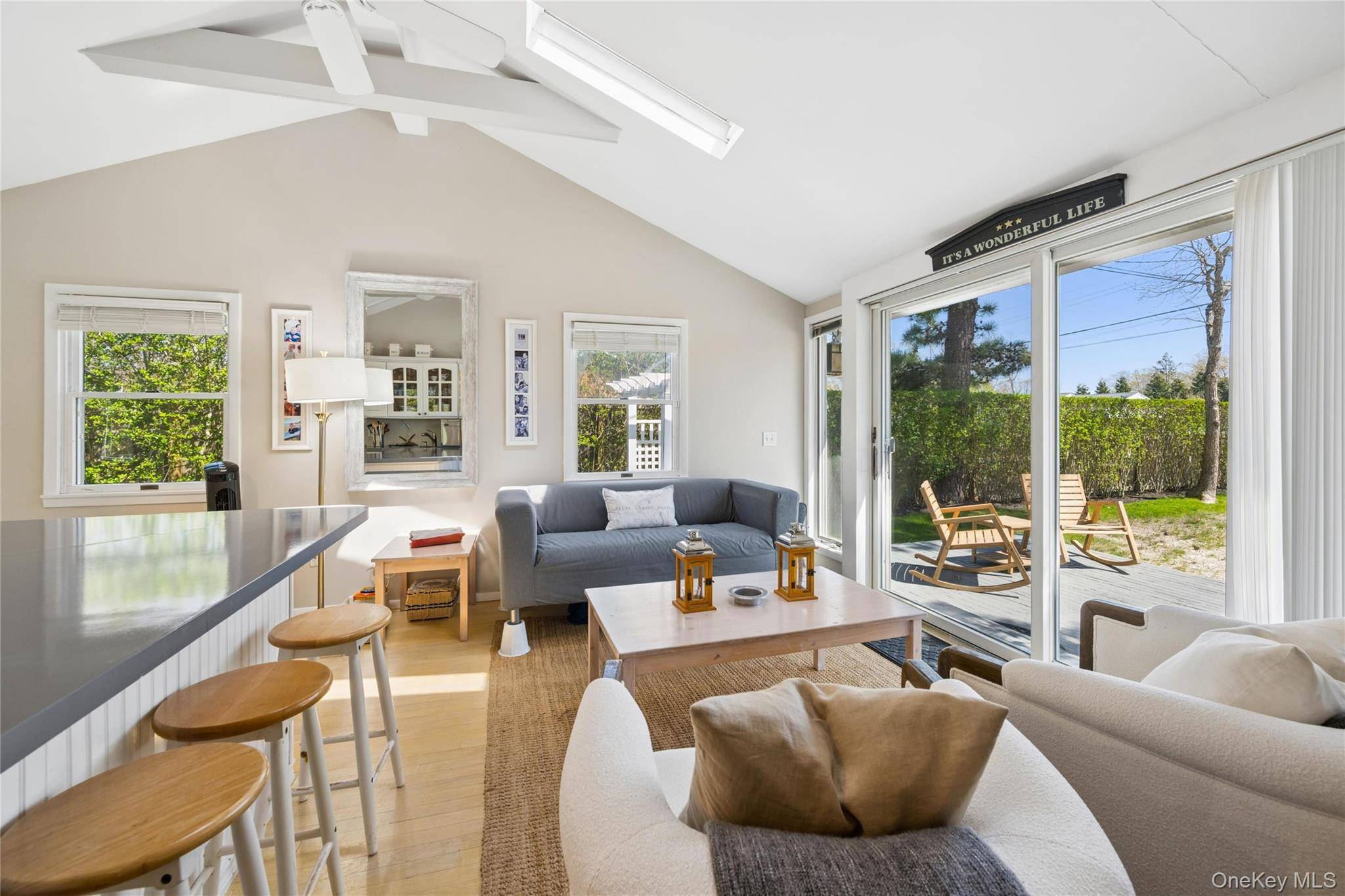 Casa com 3 Quartos à Venda em Hampton Bays - Nova Iorque - EUA - 8