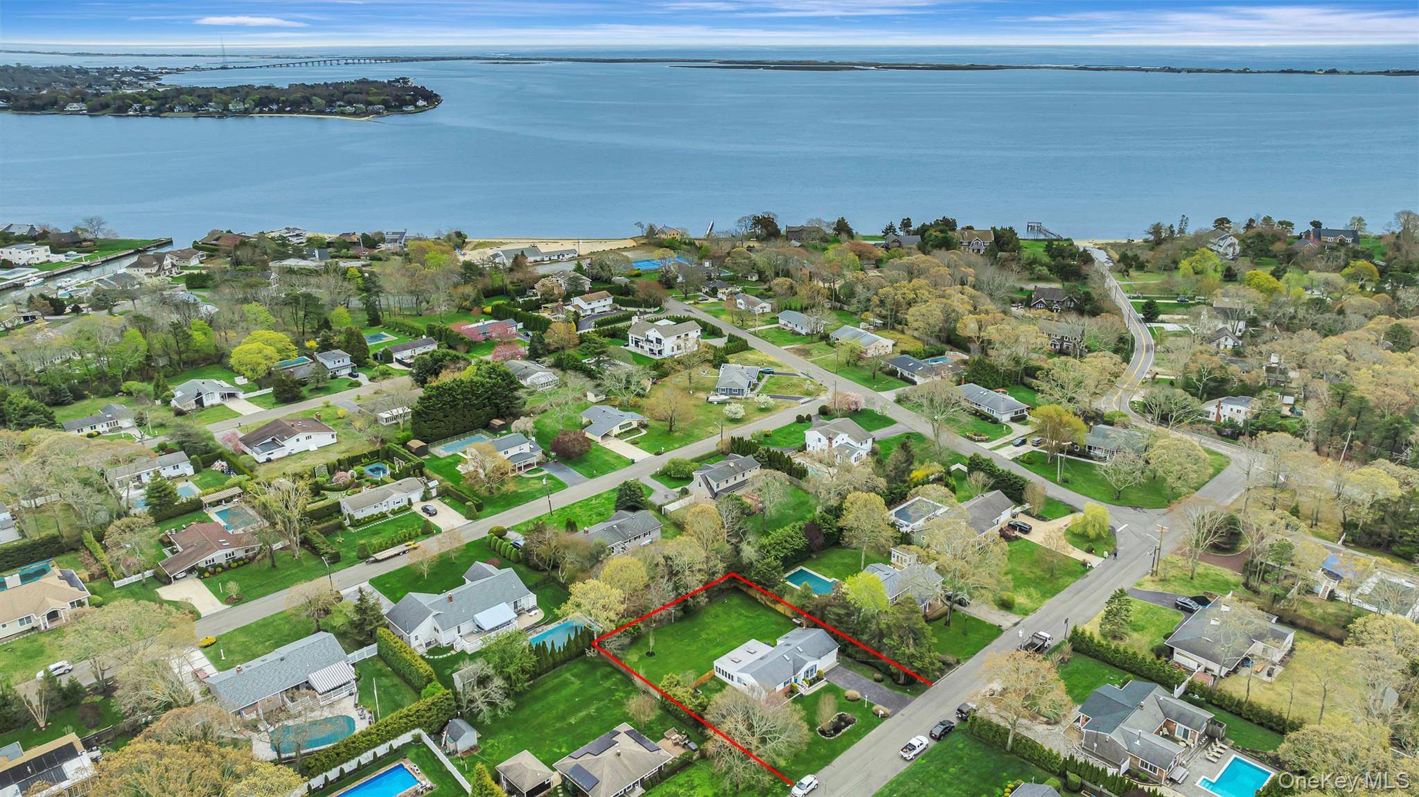 Casa com 3 Quartos à Venda em Hampton Bays - Nova Iorque - EUA - 8