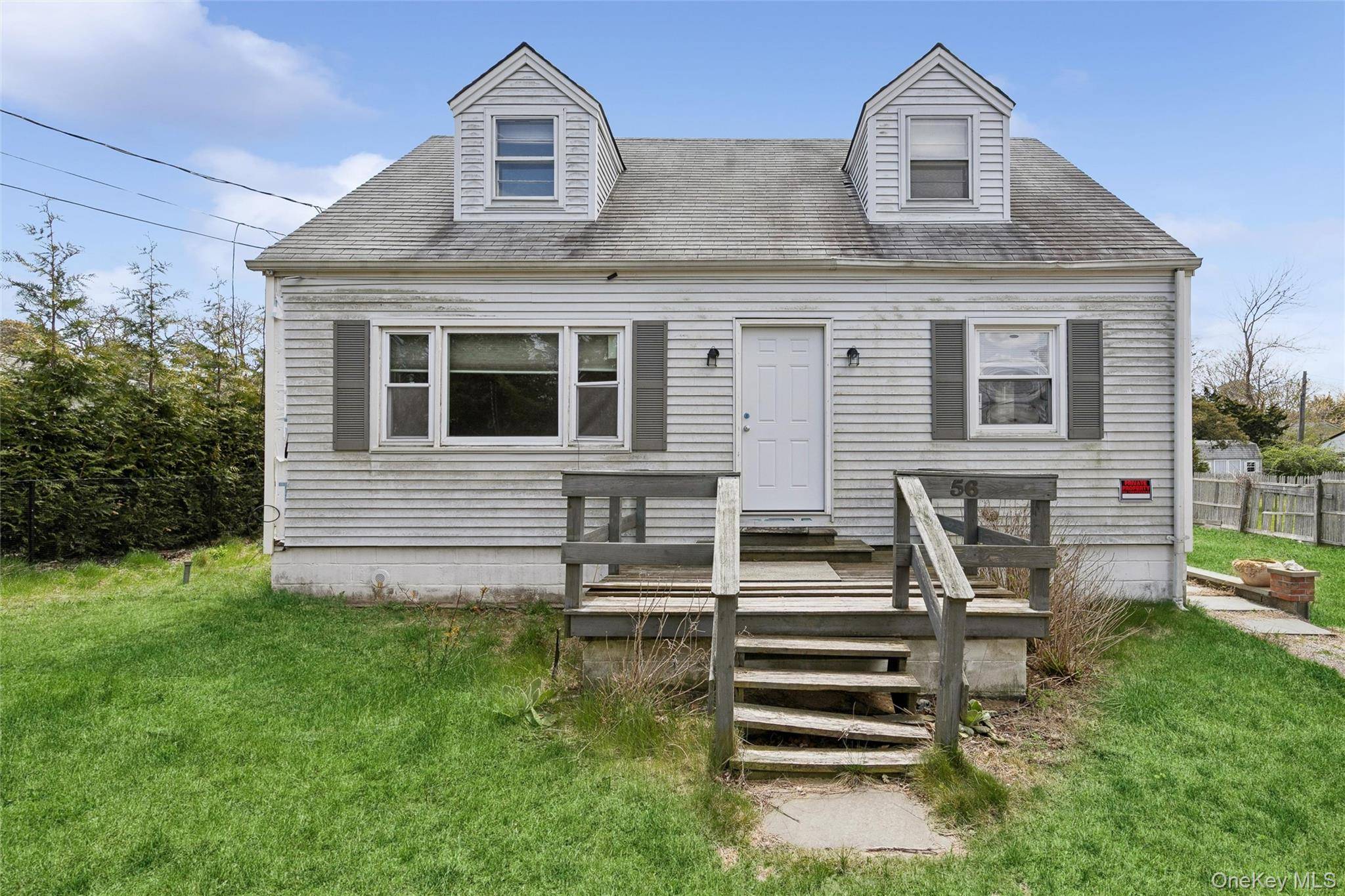 Casa com 3 Quartos à Venda em Hampton Bays - Nova Iorque - EUA - 1