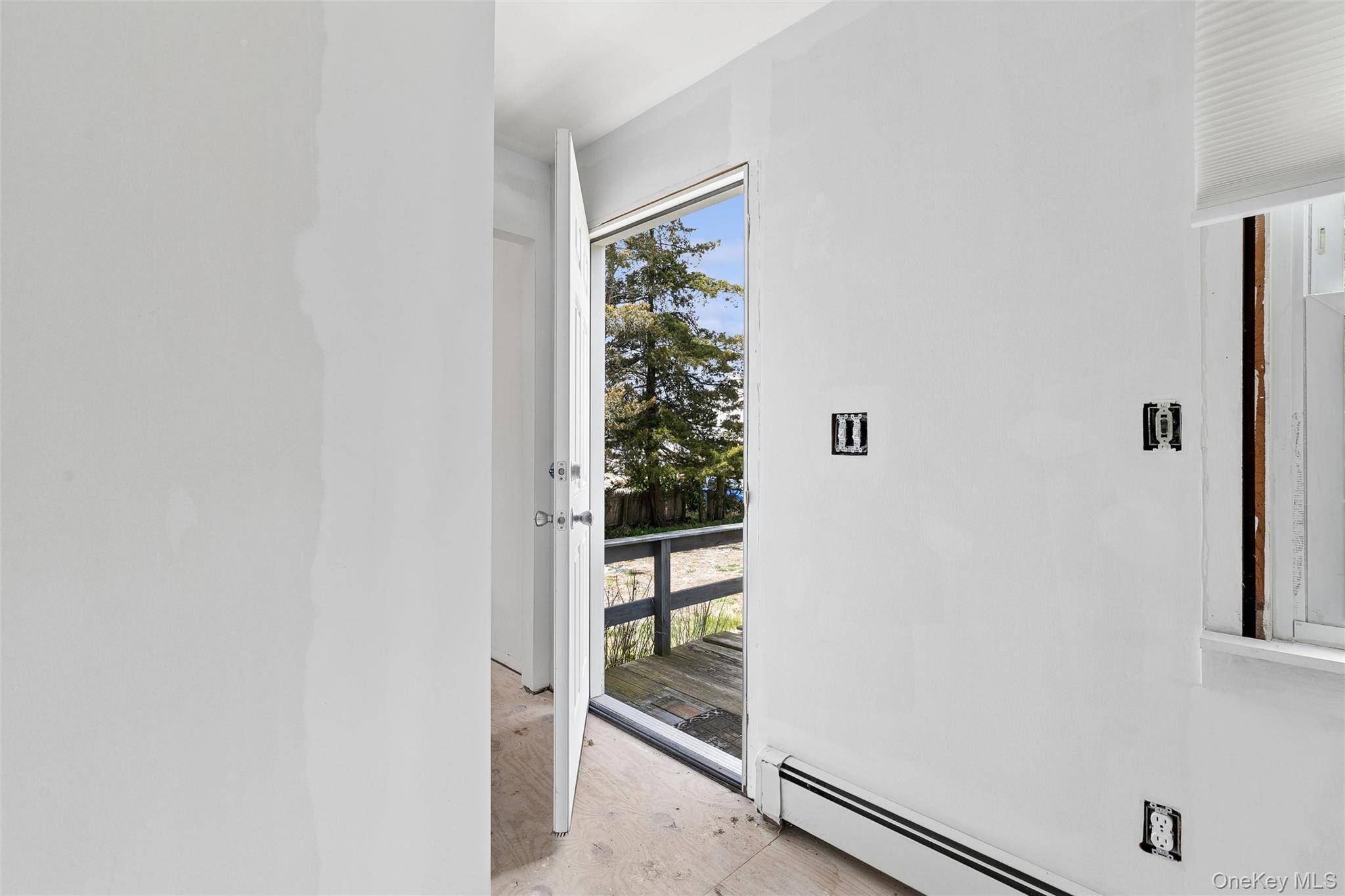 Casa com 3 Quartos à Venda em Hampton Bays - Nova Iorque - EUA - 6