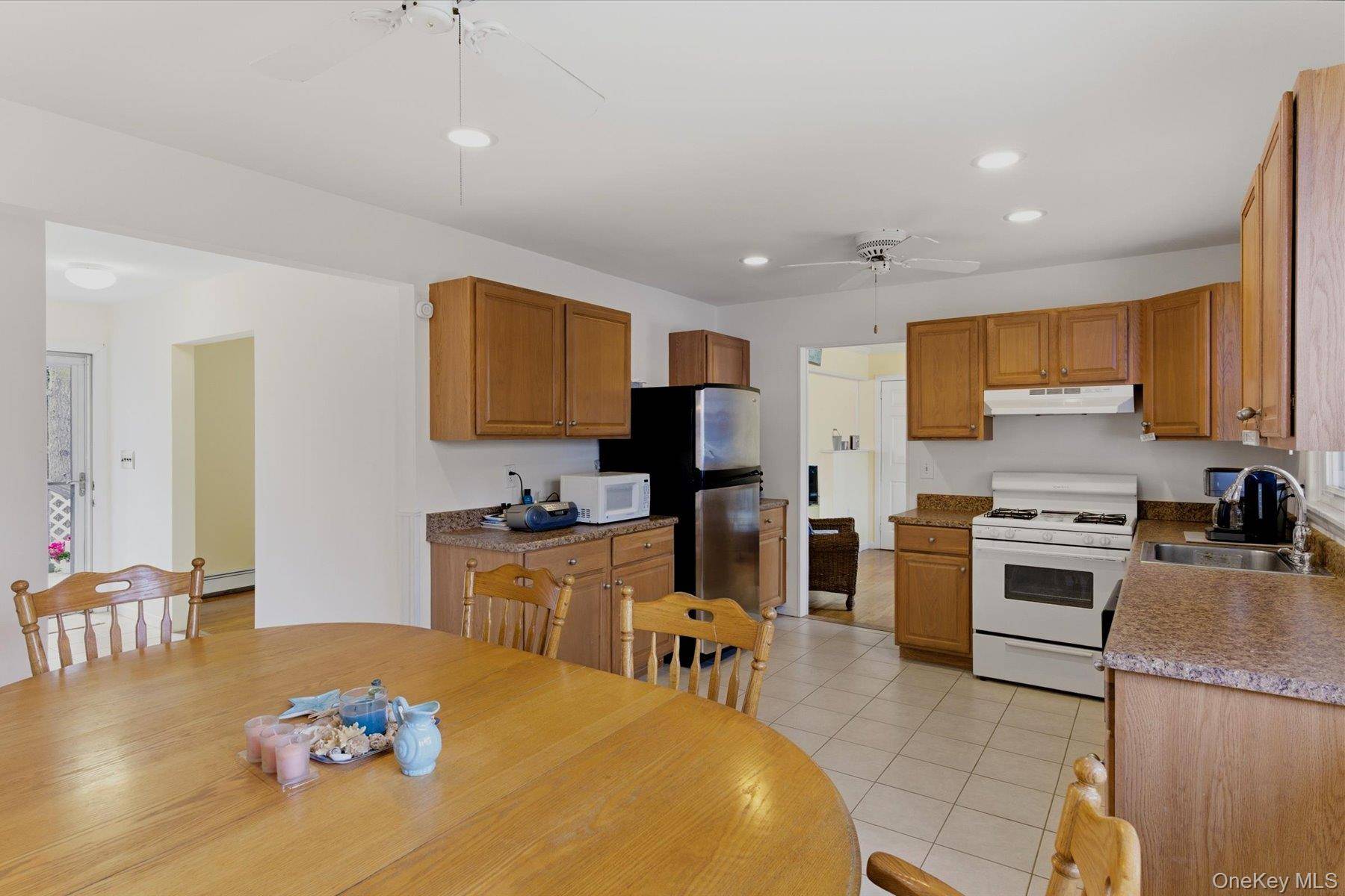 Casa com 3 Quartos à Venda em Hampton Bays - Nova Iorque - EUA - 6