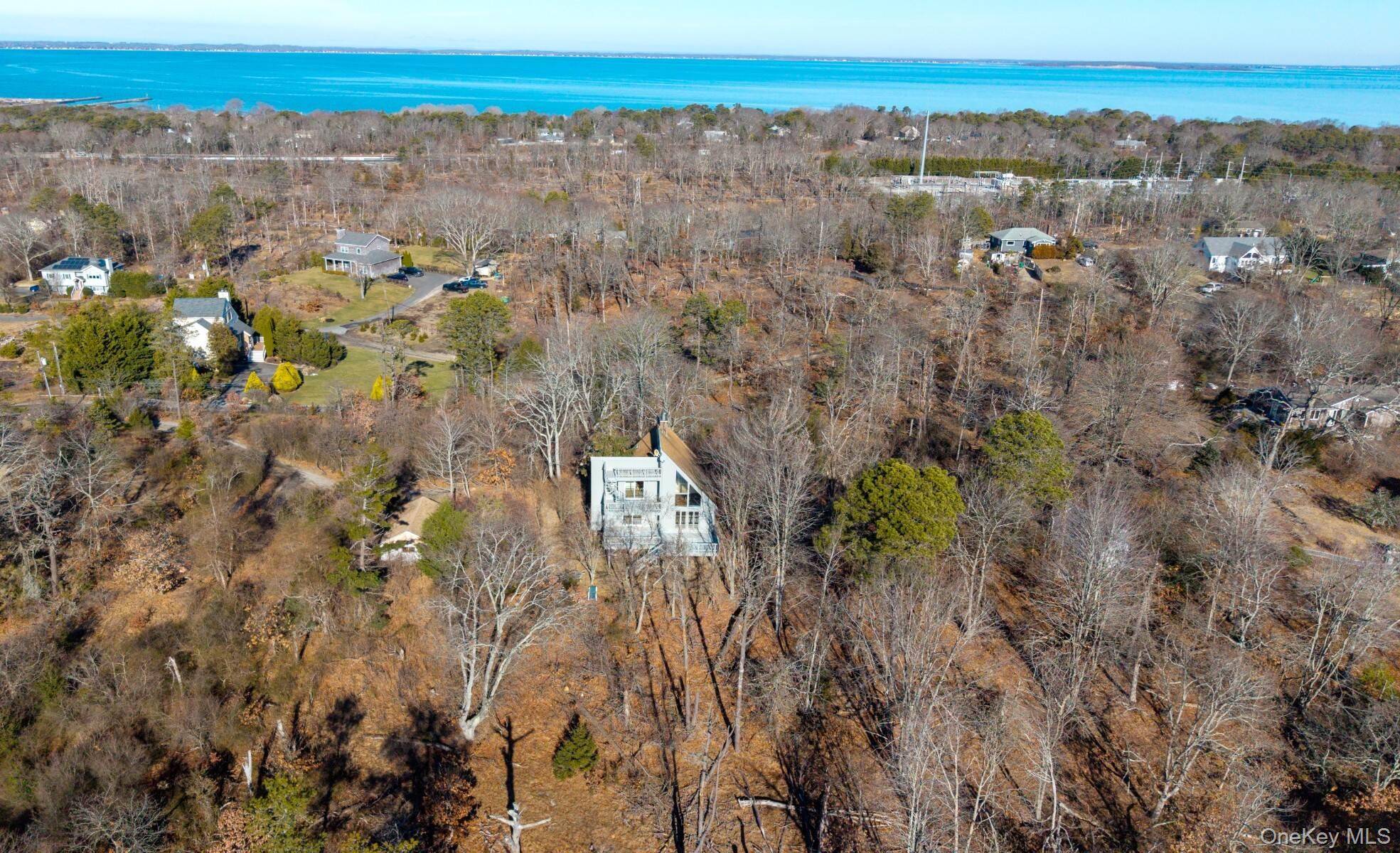 Casa com 3 Quartos à Venda em Hampton Bays - Nova Iorque - EUA - 3