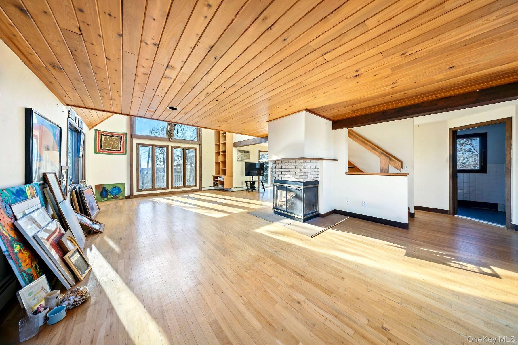 Casa com 3 Quartos à Venda em Hampton Bays - Nova Iorque - EUA - 5