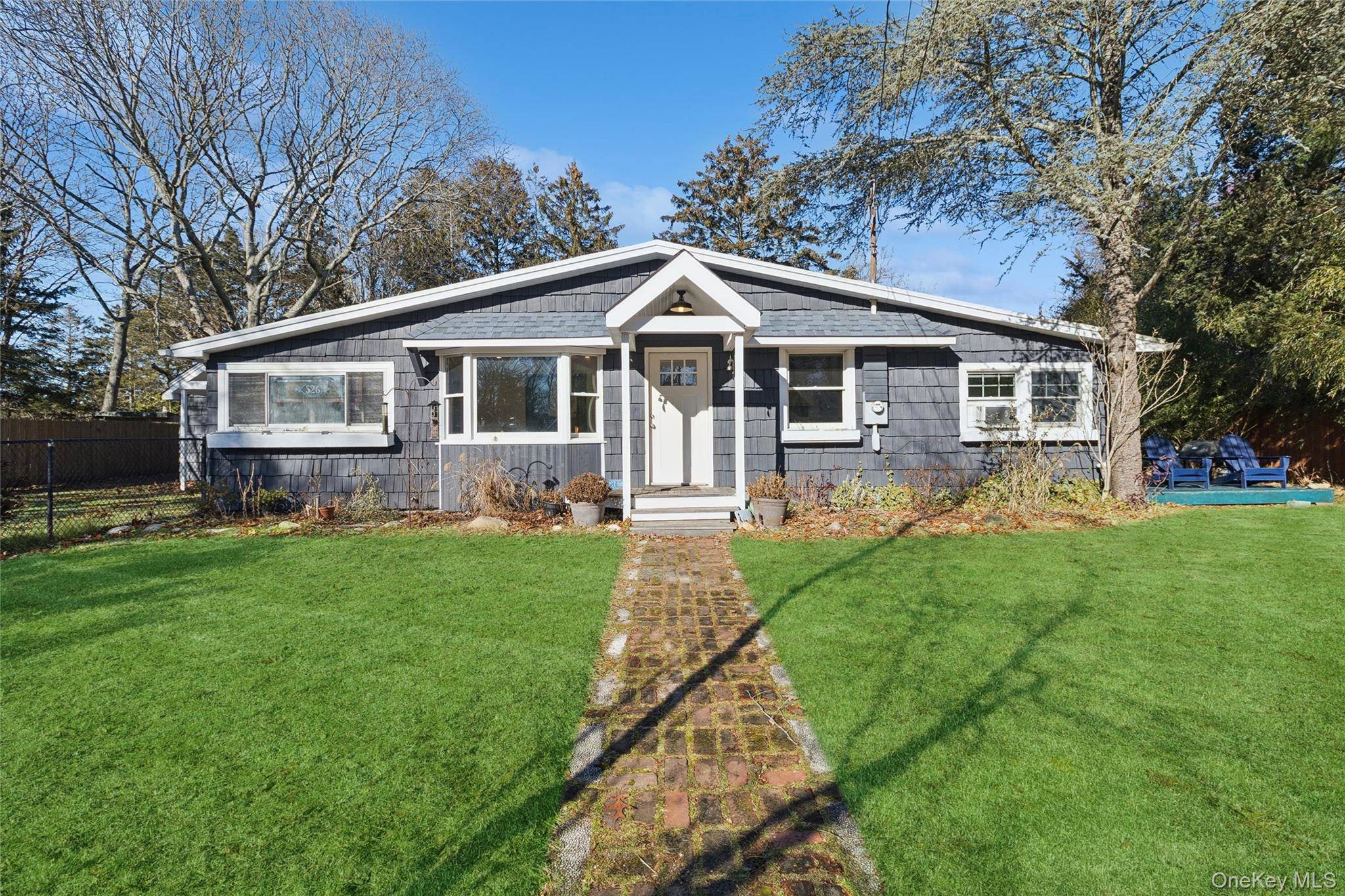 Casa com 3 Quartos à Venda em Hampton Bays - Nova Iorque - EUA - 2