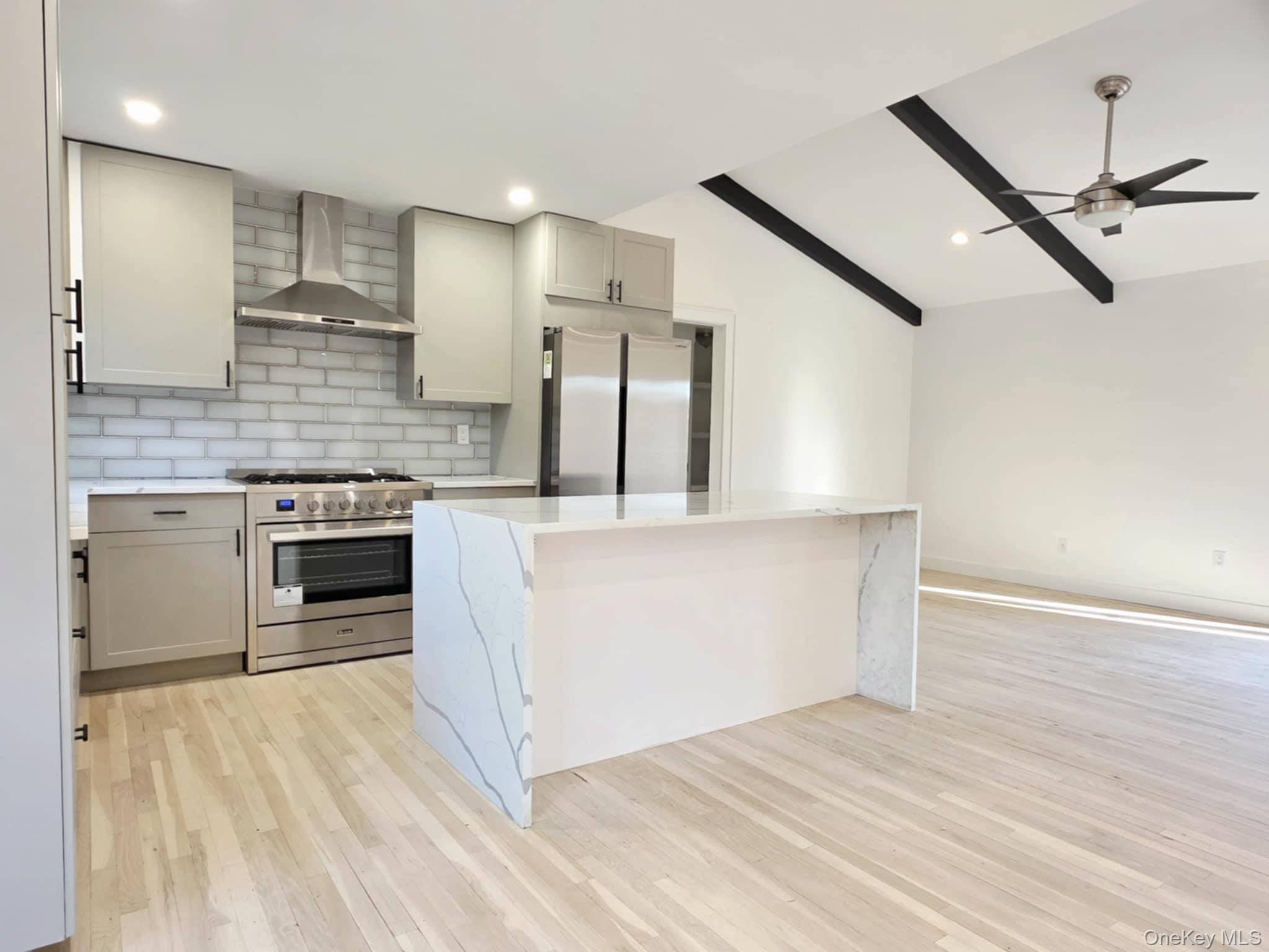 Casa com 3 Quartos à Venda em Hampton Bays - Nova Iorque - EUA - 5