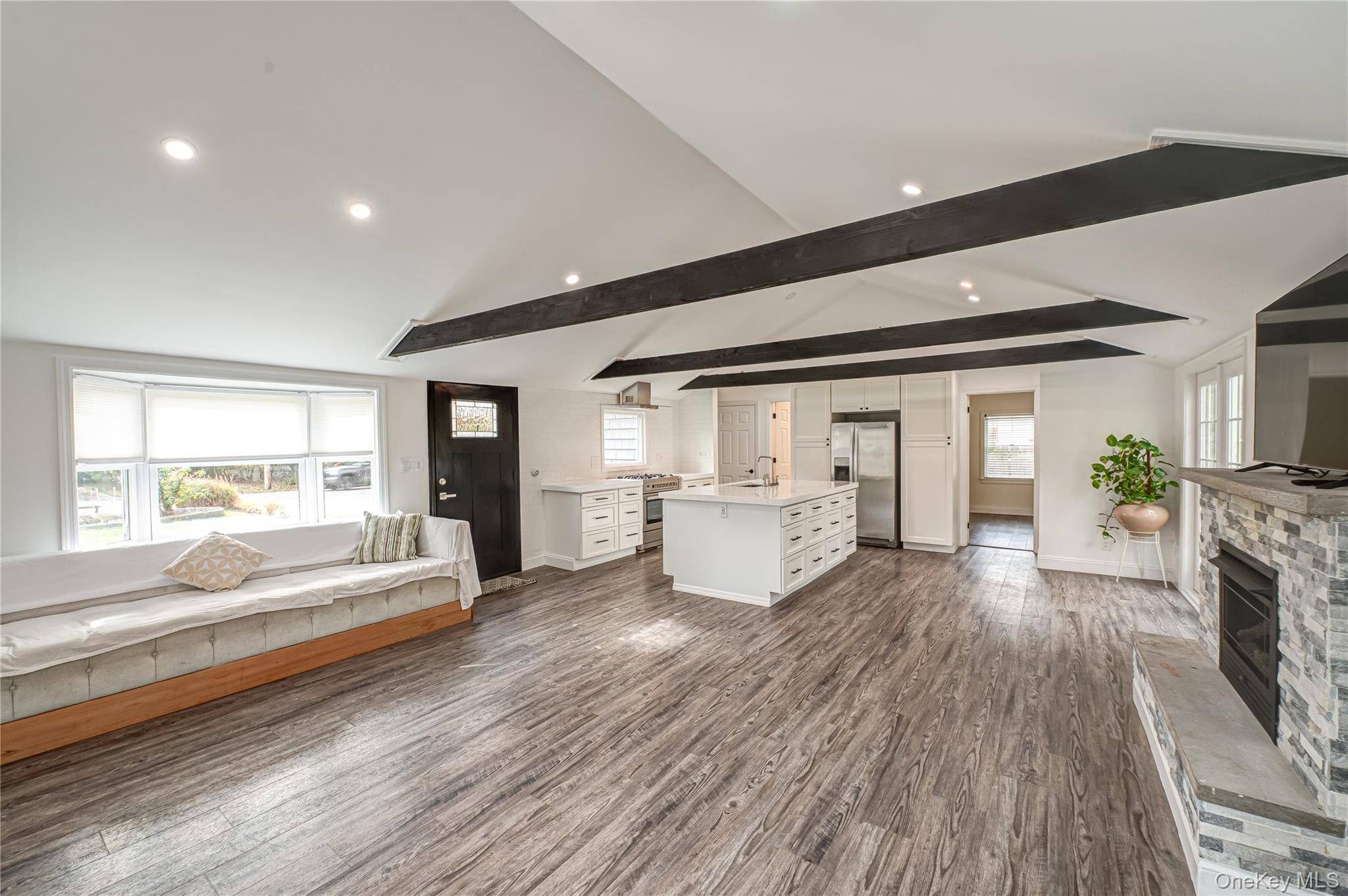 Casa com 3 Quartos à Venda em Hampton Bays - Nova Iorque - EUA - 5