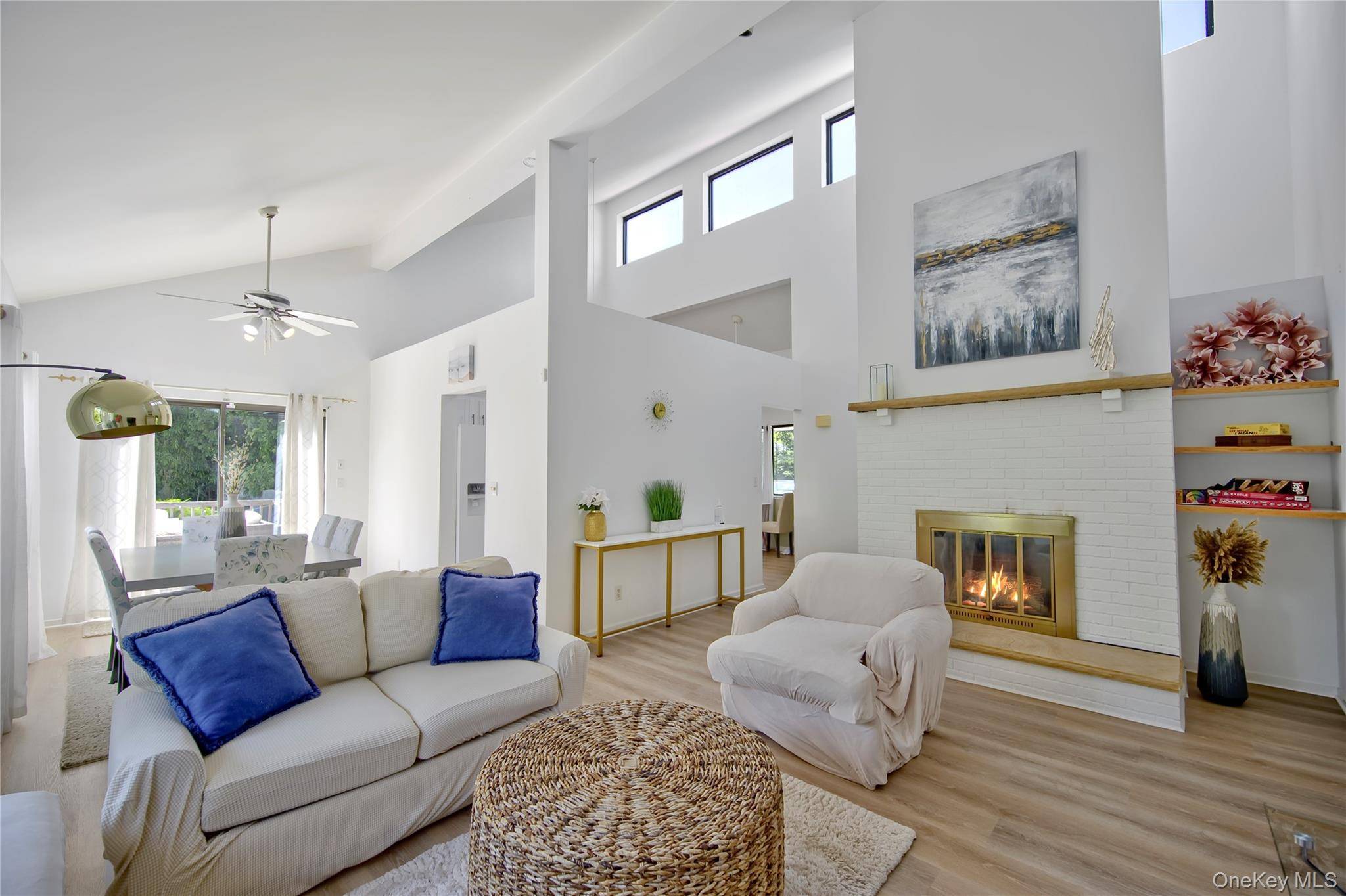 Casa com 3 Quartos à Venda em Hampton Bays - Nova Iorque - EUA - 3
