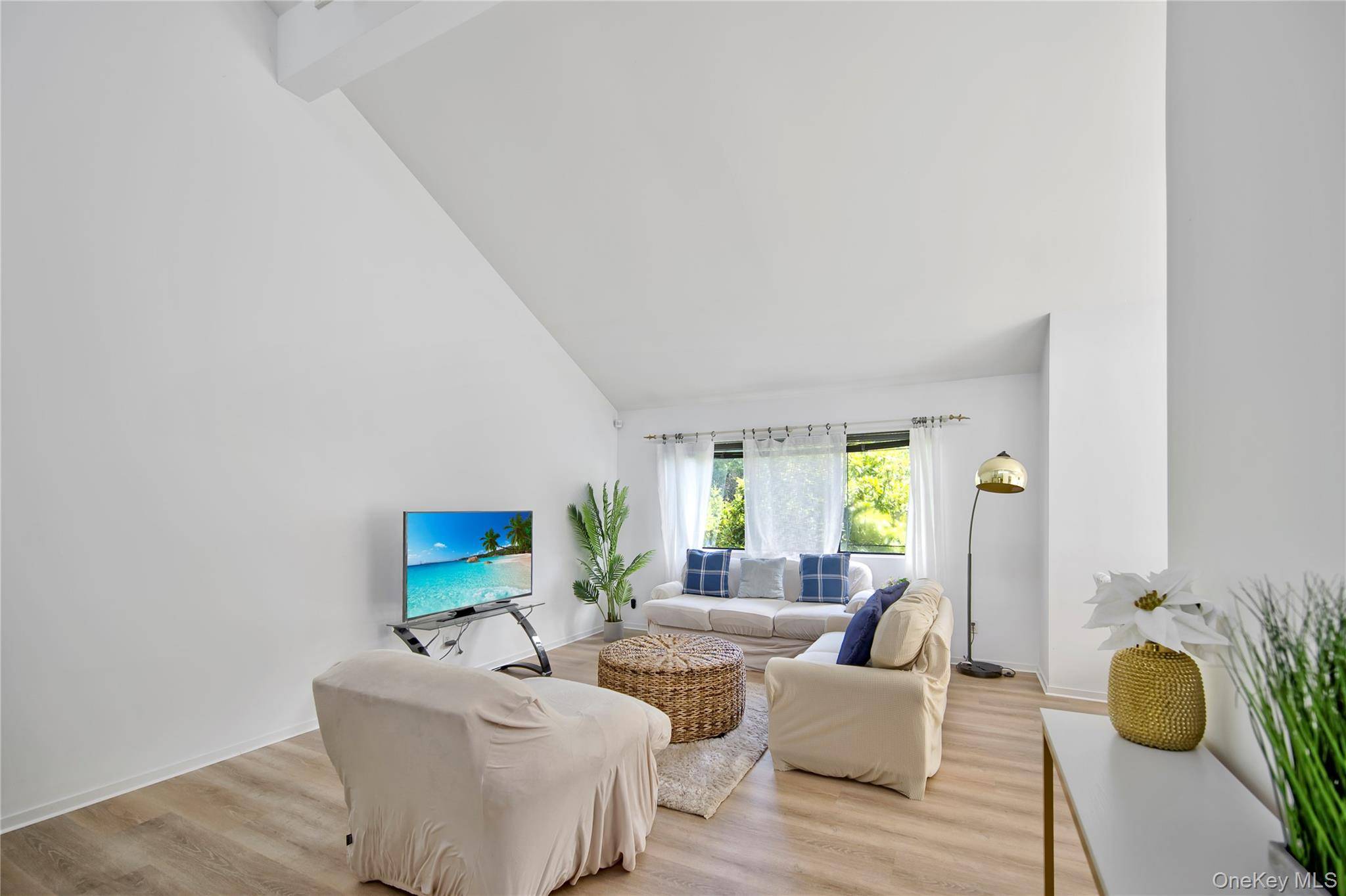 Casa com 3 Quartos à Venda em Hampton Bays - Nova Iorque - EUA - 5