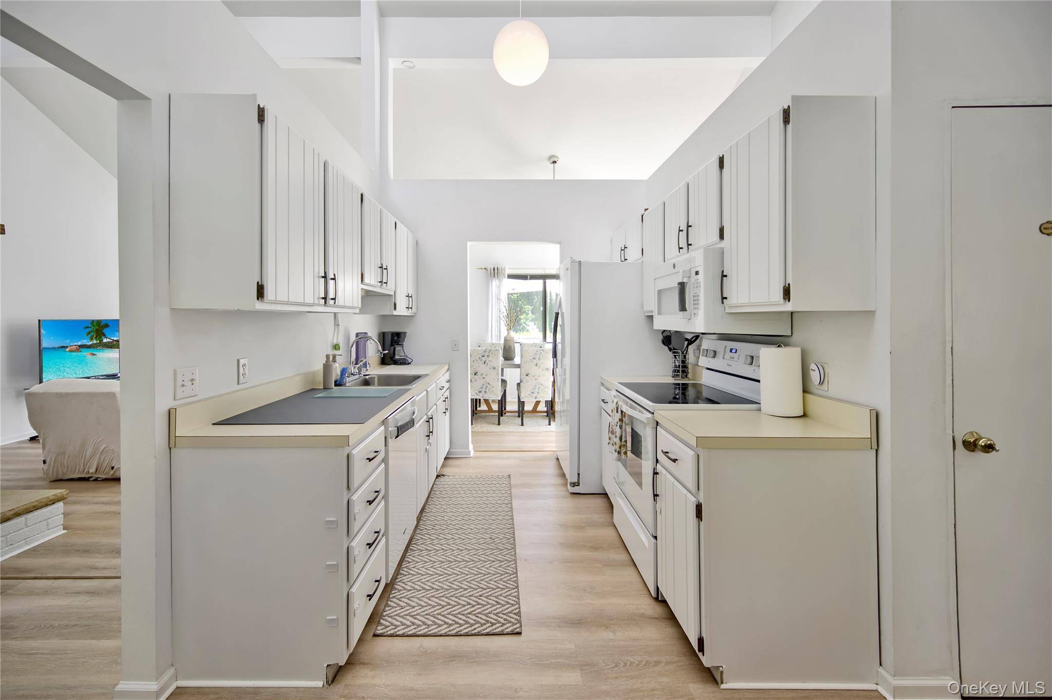Casa com 3 Quartos à Venda em Hampton Bays - Nova Iorque - EUA - 7