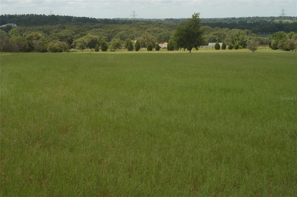 Maison de 3 Chambres à Vendre à Howey In The Hills - Floride - États-Unis - 5
