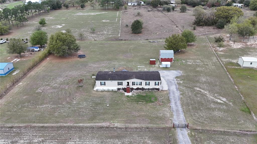 Casa com 3 Quartos à Venda em Howey In The Hills - Flórida - EUA - 8