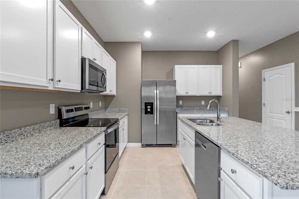 Casa com 3 Quartos à Venda em Howey In The Hills - Flórida - EUA - 3