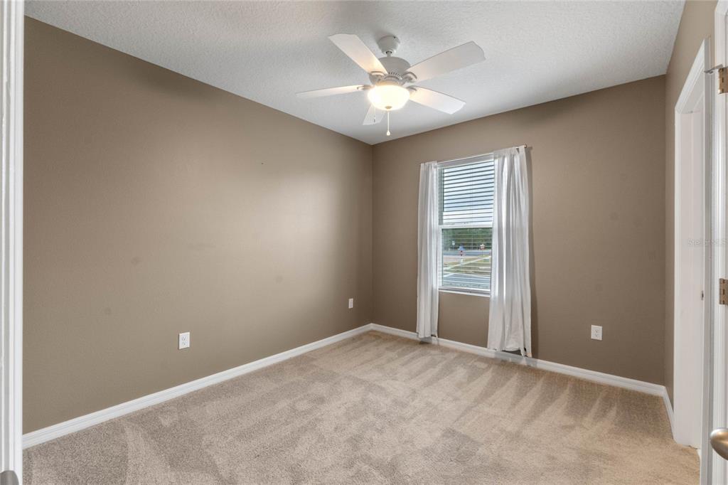 Casa com 3 Quartos à Venda em Howey In The Hills - Flórida - EUA - 6