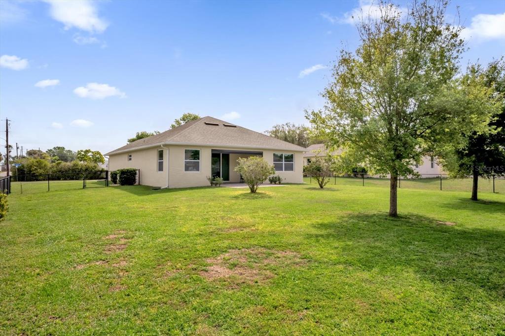 Casa com 3 Quartos à Venda em Howey In The Hills - Flórida - EUA - 6