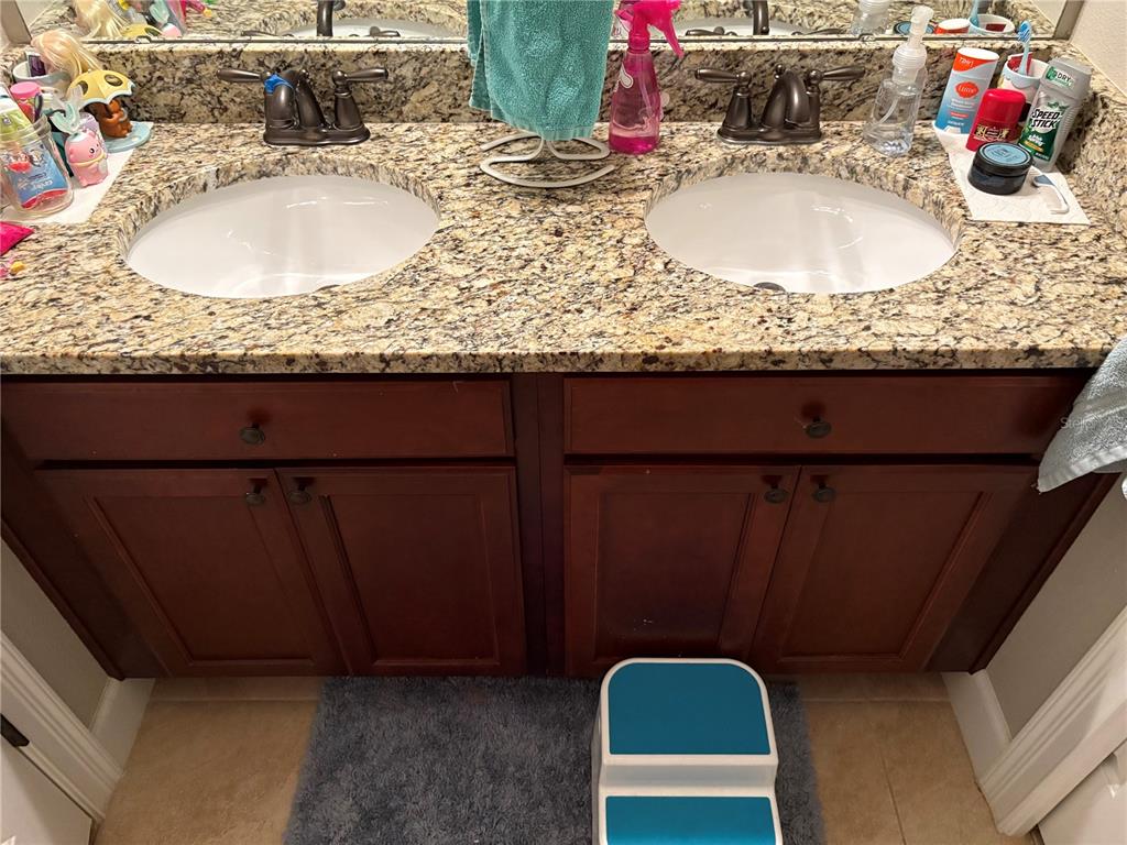 Casa de 3 Dormitorios en Venta en Howey In The Hills - Florida - EE. UU. - 8