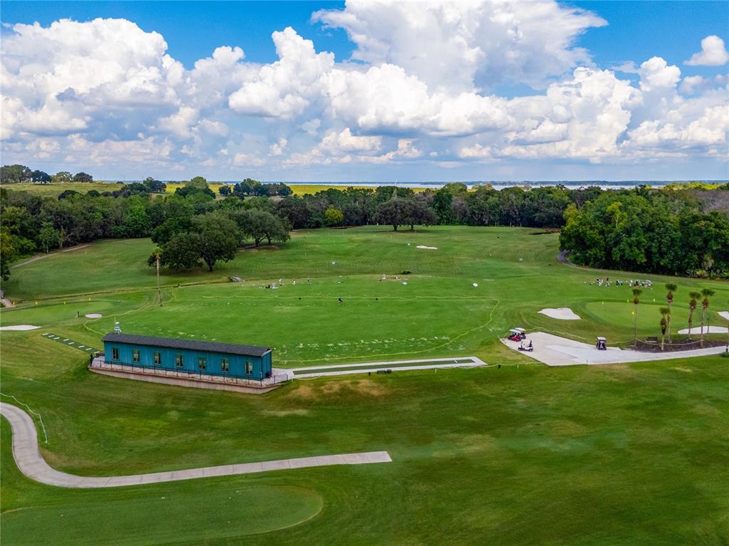 Casa com 3 Quartos à Venda em Howey In The Hills - Flórida - EUA - 6