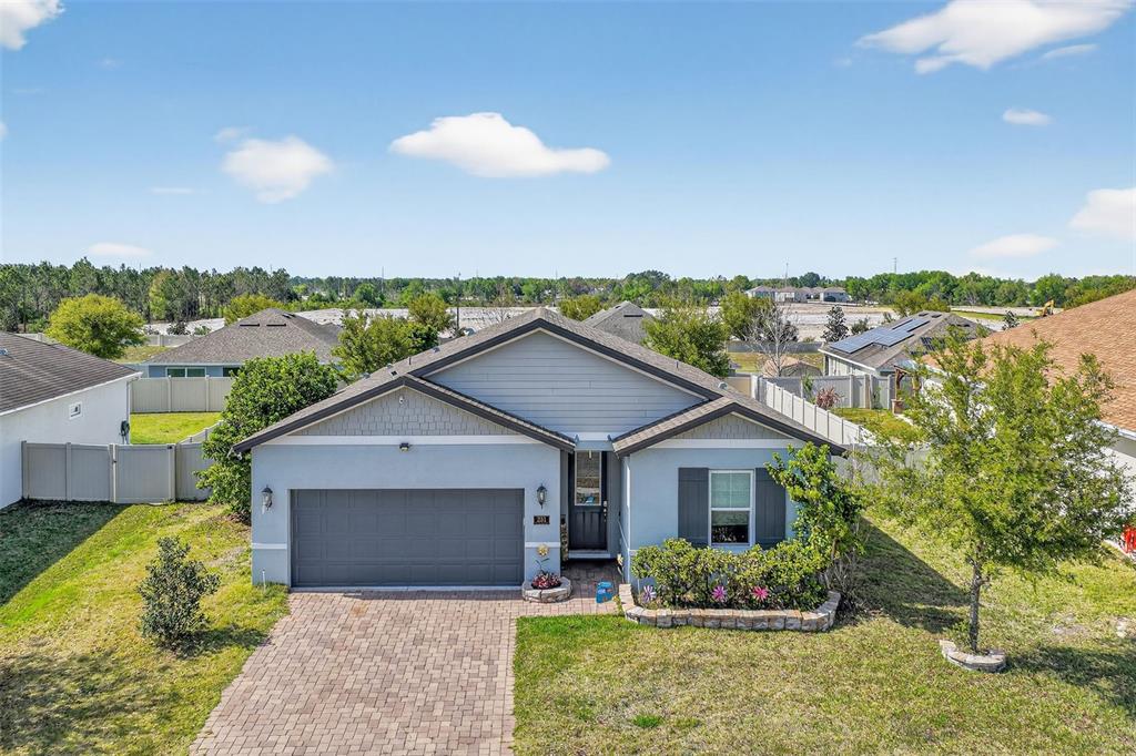 Casa com 3 Quartos à Venda em Howey In The Hills - Flórida - EUA - 1