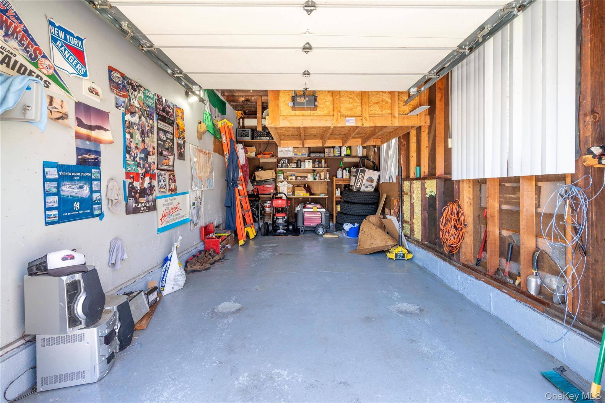 Casa com 3 Quartos à Venda em Huntington - Nova Iorque - EUA - 5