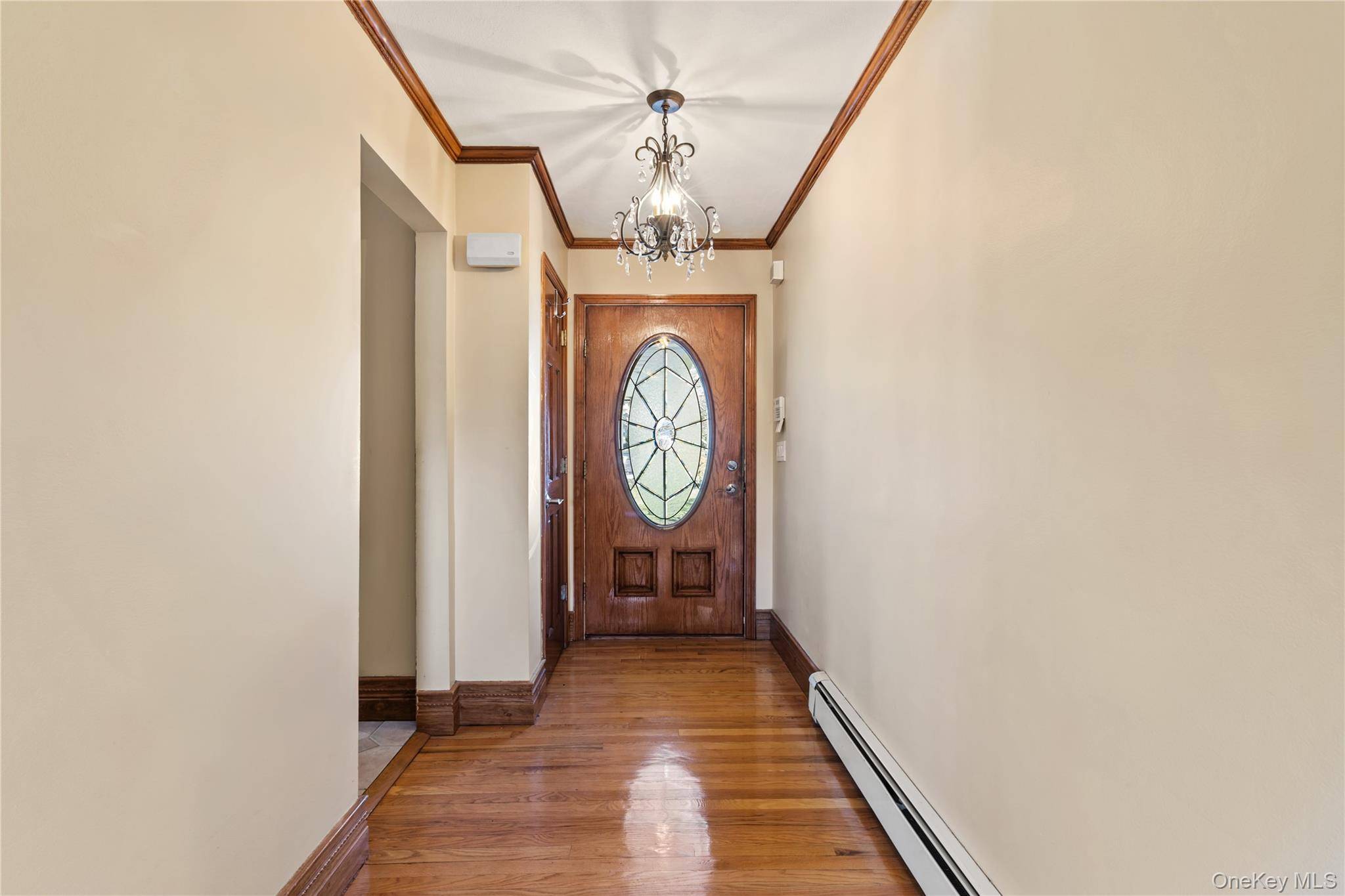 Casa com 3 Quartos à Venda em Huntington - Nova Iorque - EUA - 6