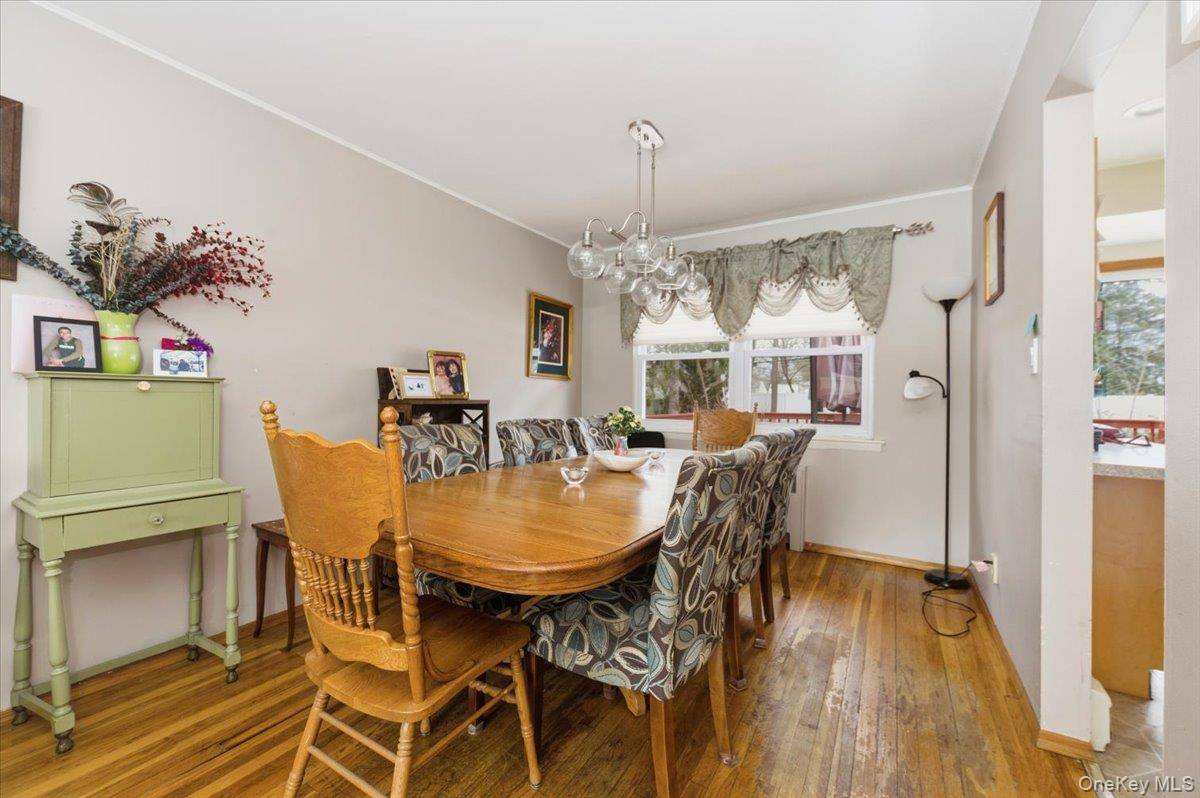 Casa com 3 Quartos à Venda em Huntington - Nova Iorque - EUA - 6