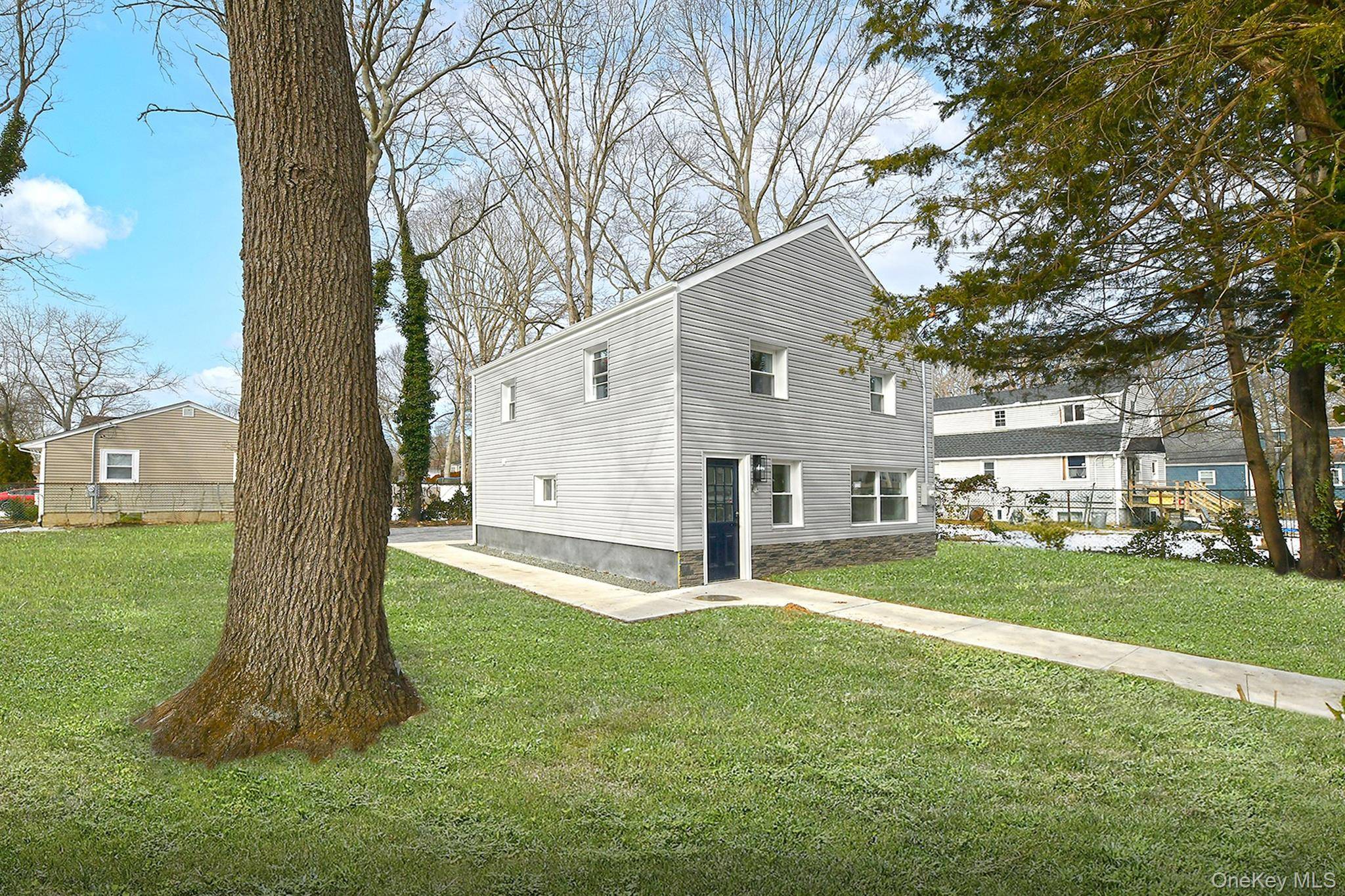 Casa com 3 Quartos à Venda em Huntington - Nova Iorque - EUA - 3