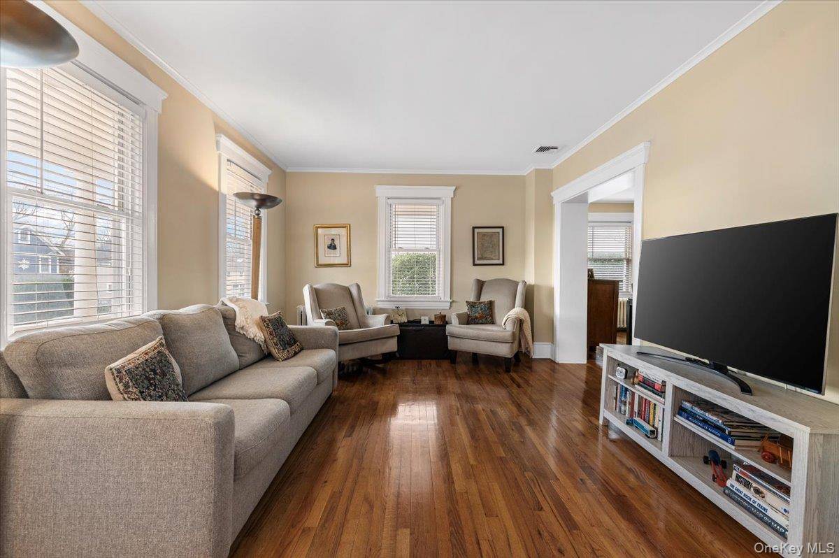 Casa de 3 Dormitorios en Venta en Huntington - Nueva York - EE. UU. - 6