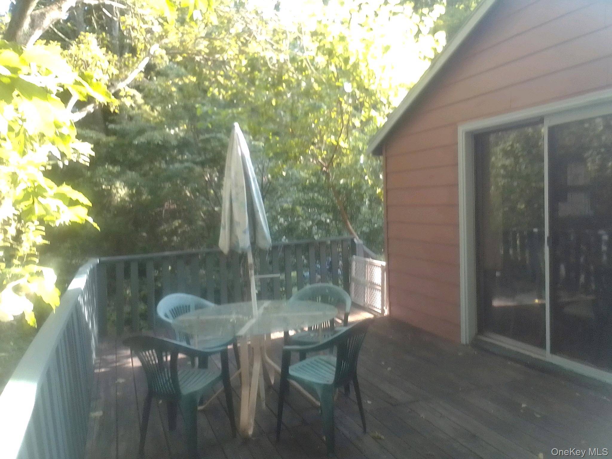 Casa com 3 Quartos à Venda em Hyde Park - Nova Iorque - EUA - 7